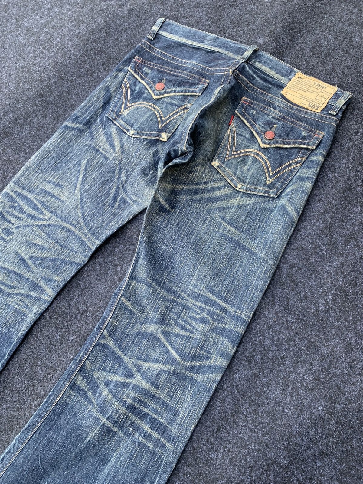 Edwin FLARE EDWIN 503 BLUE TRIP.THIS EDWIN FOR SALE JAPAN ONLY. Size US 36 / EU 52 - 2 Thumbnail