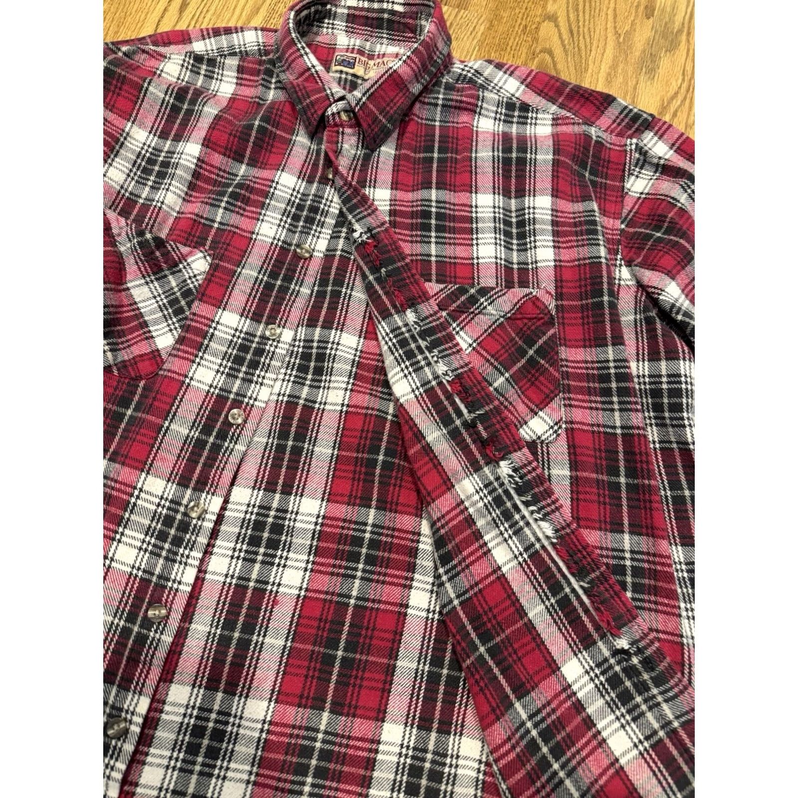 Vintage VINTAGE Big Mac Shirt Men’s 3XL Tall Red Plaid Flannel Button Up Thick Vtg Size US XXL / EU 58 / 5 - 2 Thumbnail