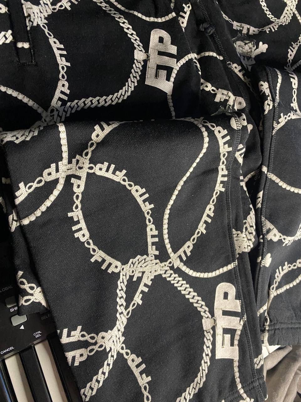 Fuck The Population FTP - Diamond Chain Pants Boris Size US L / EU 52-54 / 3 - 2 Thumbnail