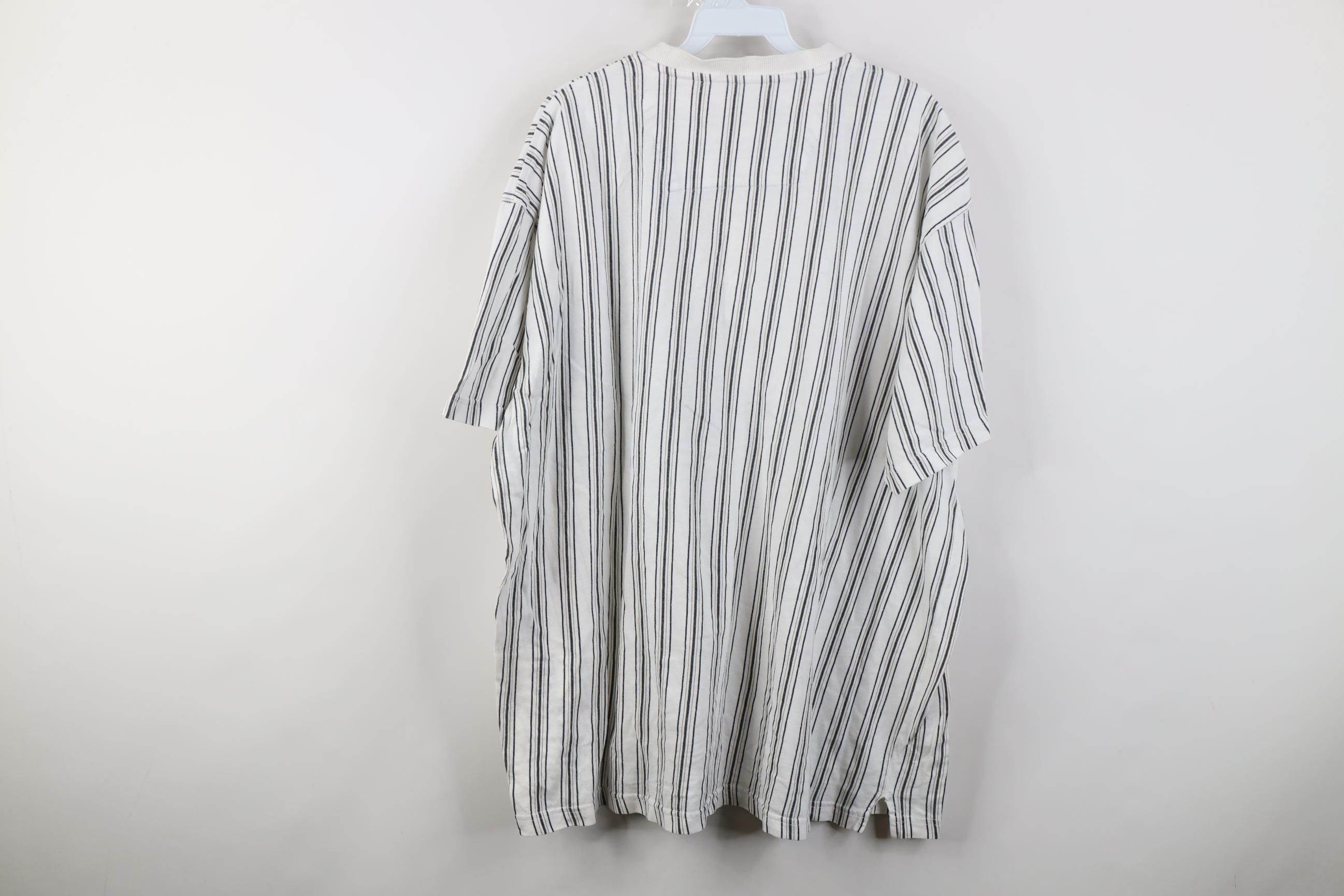 Vintage Vintage 90s Streetwear Block Short Sleeve Henley T-Shirt Size US XXL / EU 58 / 5 - 9 Thumbnail