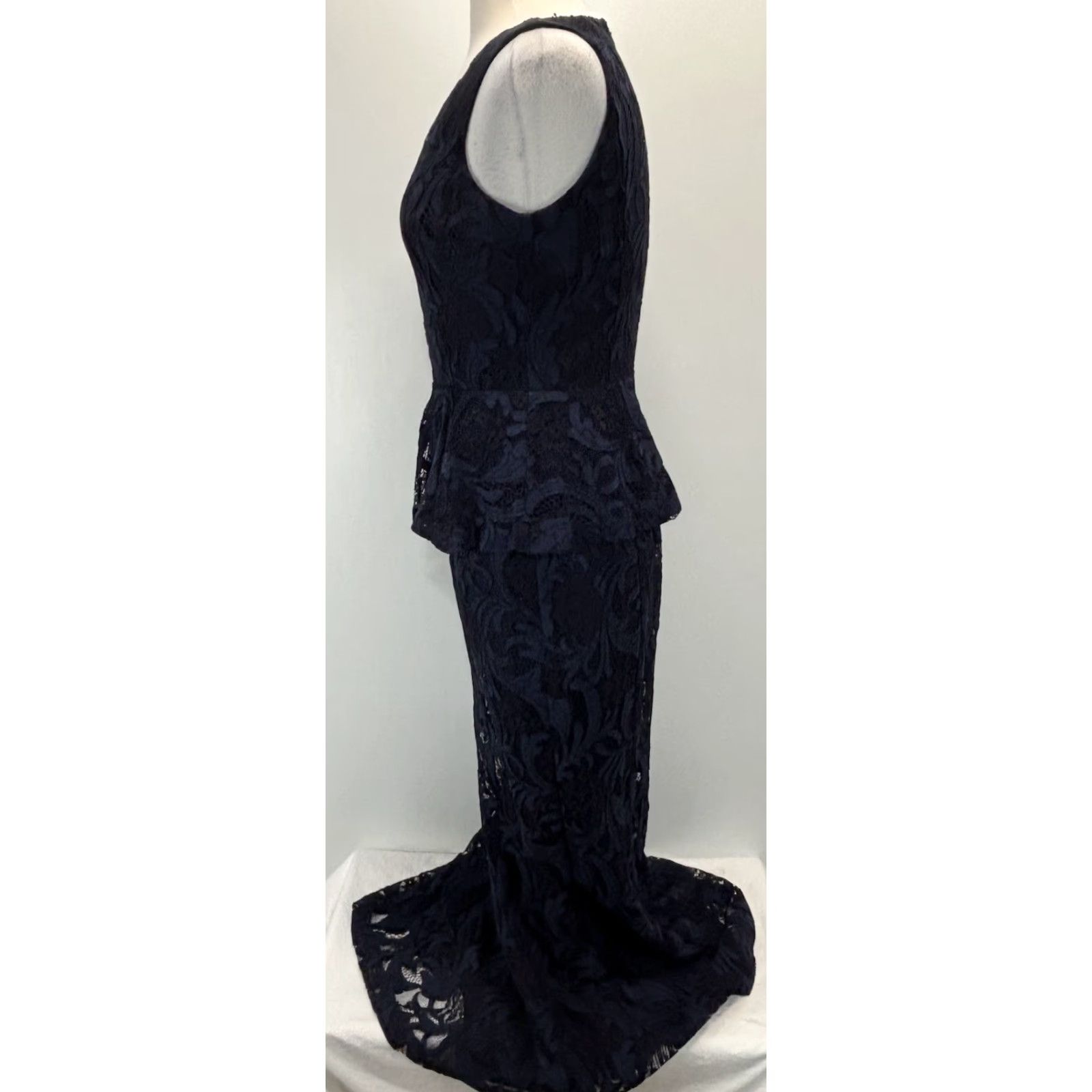Ralph Lauren Lauren Ralph Lauren Long Dress Gown Sz 4 Navy Lace Overlay Peplum Waist Formal Maxi Womens Size S / US 4 / IT 40 - 2 Thumbnail