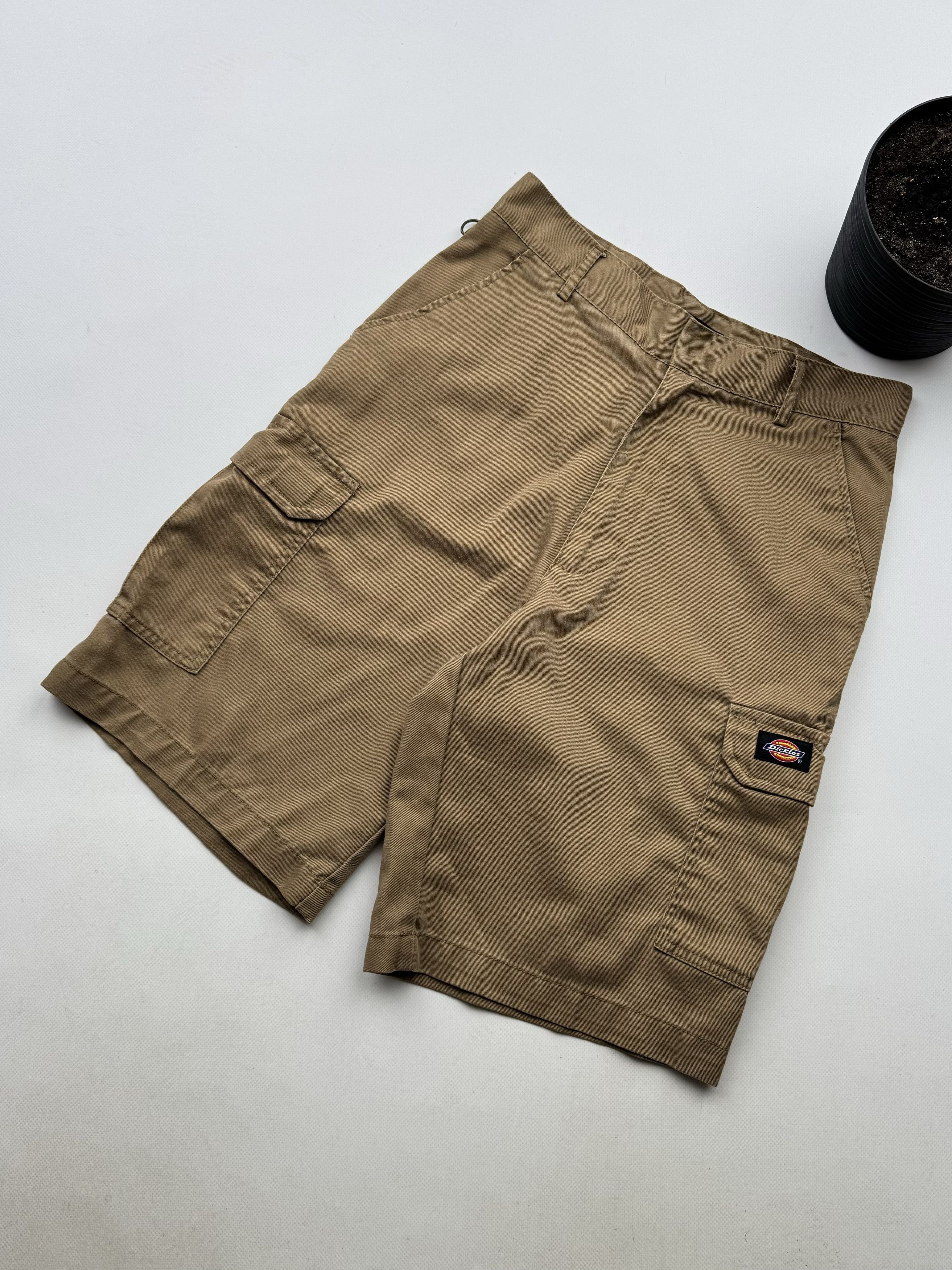 Dickies Dickies Vintage Baggy Cargo Shorts (476) Size US 30 / EU 46 - 1 Thumbnail