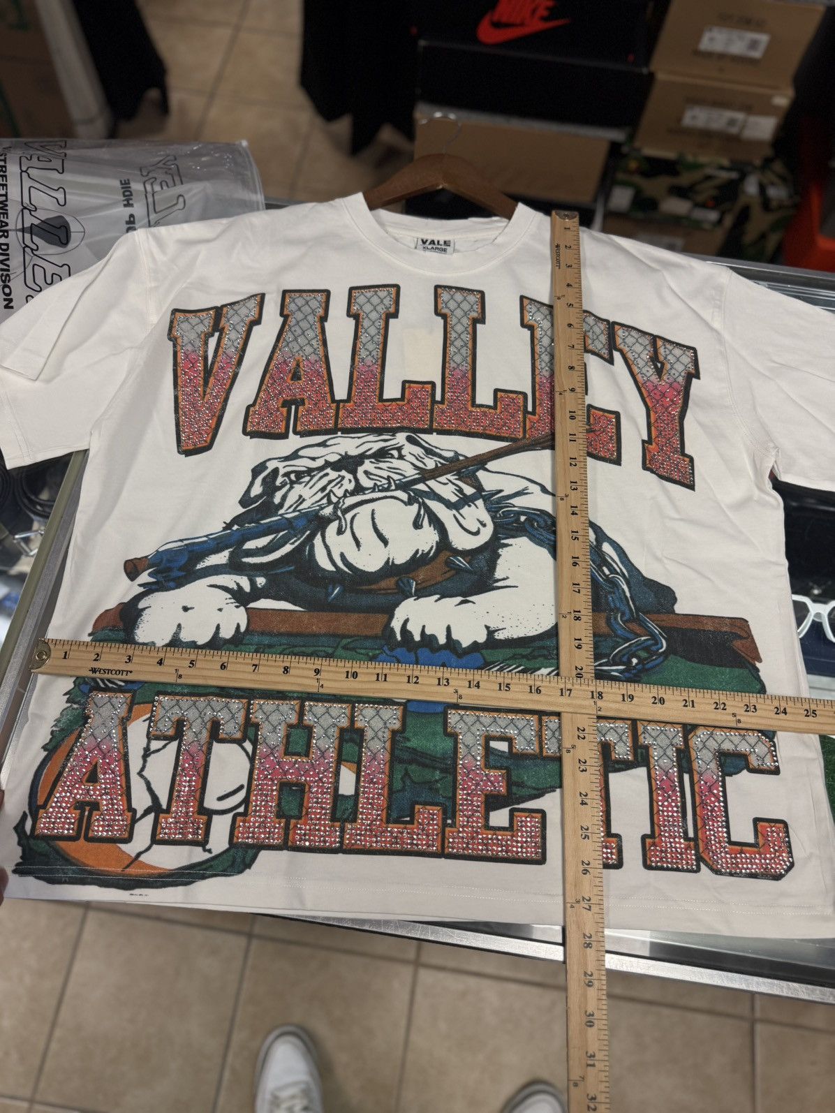 Vale Valley Vale Tee White Crystal Stones Size XL (NEW) Size US XL / EU 56 / 4 - 8 Thumbnail