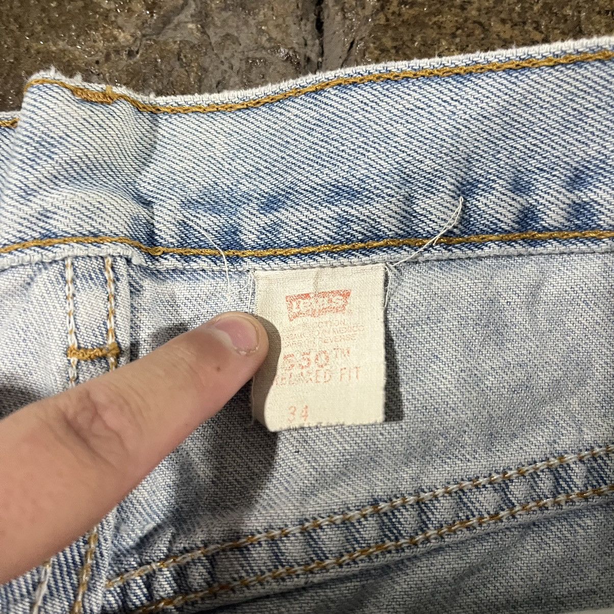 Levi's × Vintage Crazy Vintage 90s Levi's 550 Jorts Relaxed Fit Skater Shorts Size US 34 / EU 50 - 8 Thumbnail