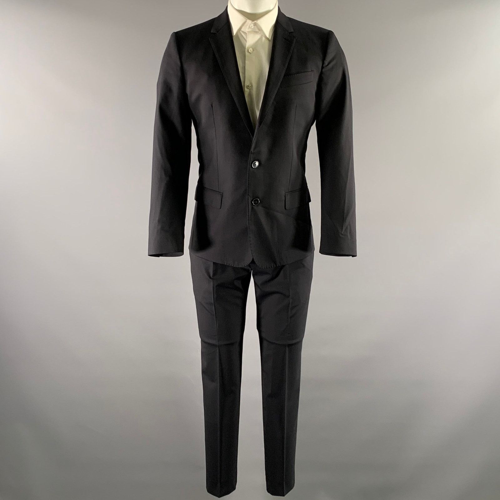Dolce & Gabbana DOLCE & GABBANA 38 Navy Wool Blend Notch Lapel Slim Fit Suit Size 38S - 2 Thumbnail