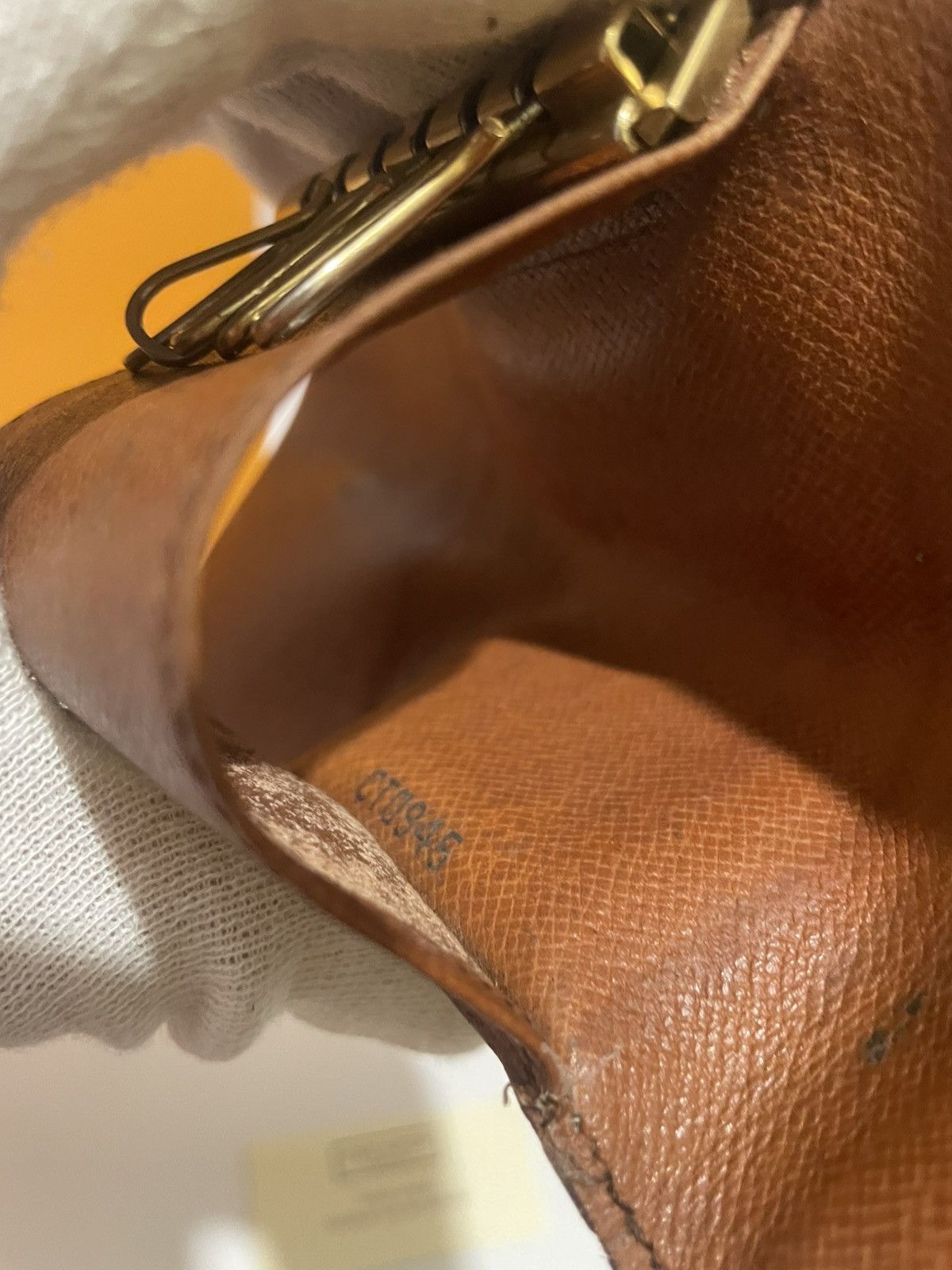 Louis Vuitton Portachiavi Louis Vuitton da 6 Size ONE SIZE - 18 Thumbnail