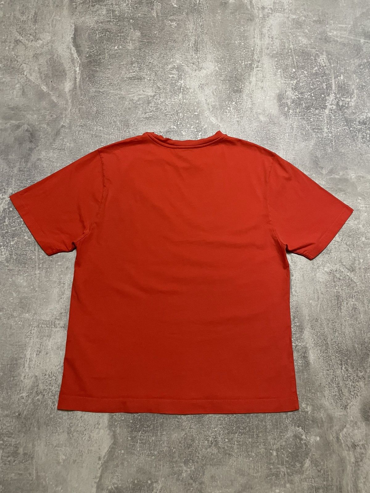 Gosha Rubchinskiy Gosha Rubchinskiy Red Dj Arrow “East Blow” T-Shirt Size US L / EU 52-54 / 3 - 14 Thumbnail