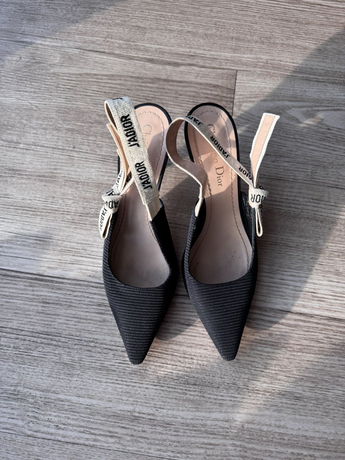 J'Adior Slingback Pump