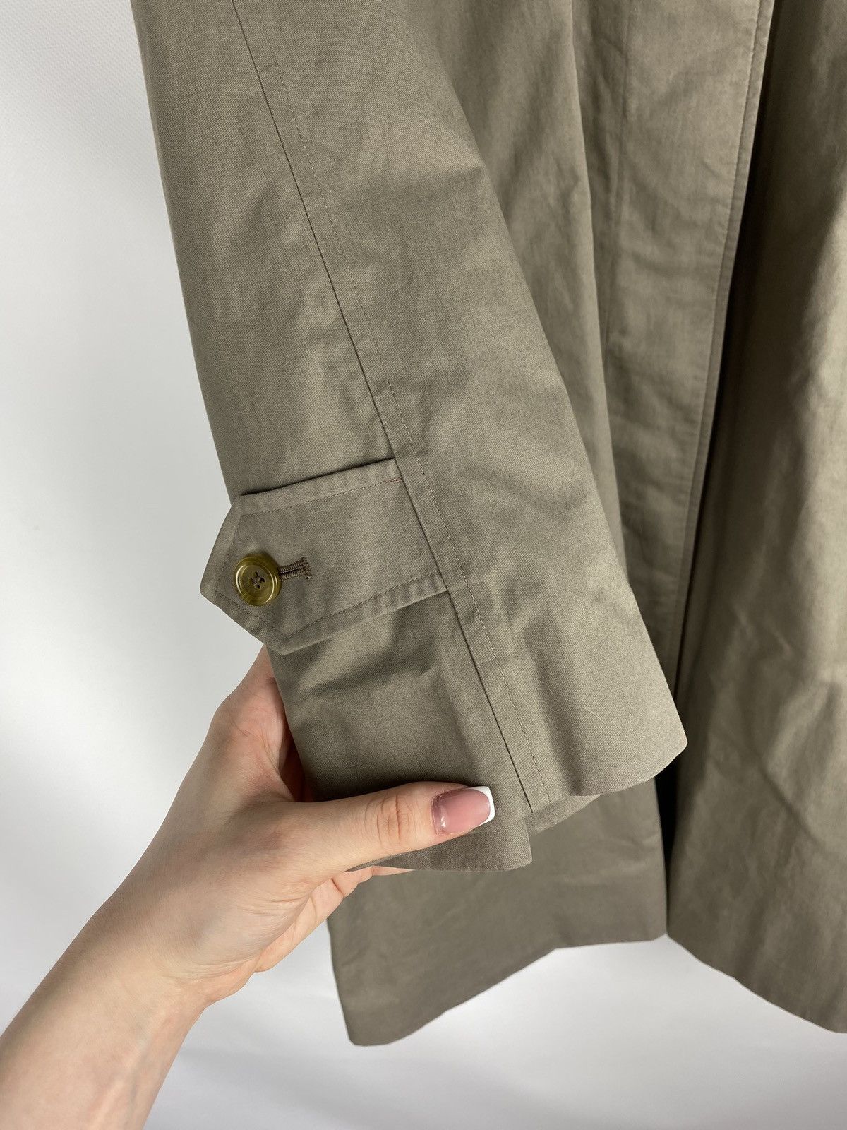 Burberry Burberrys vintage ladies single breasted belted trench coat Size M / US 6-8 / IT 42-44 - 10 Thumbnail