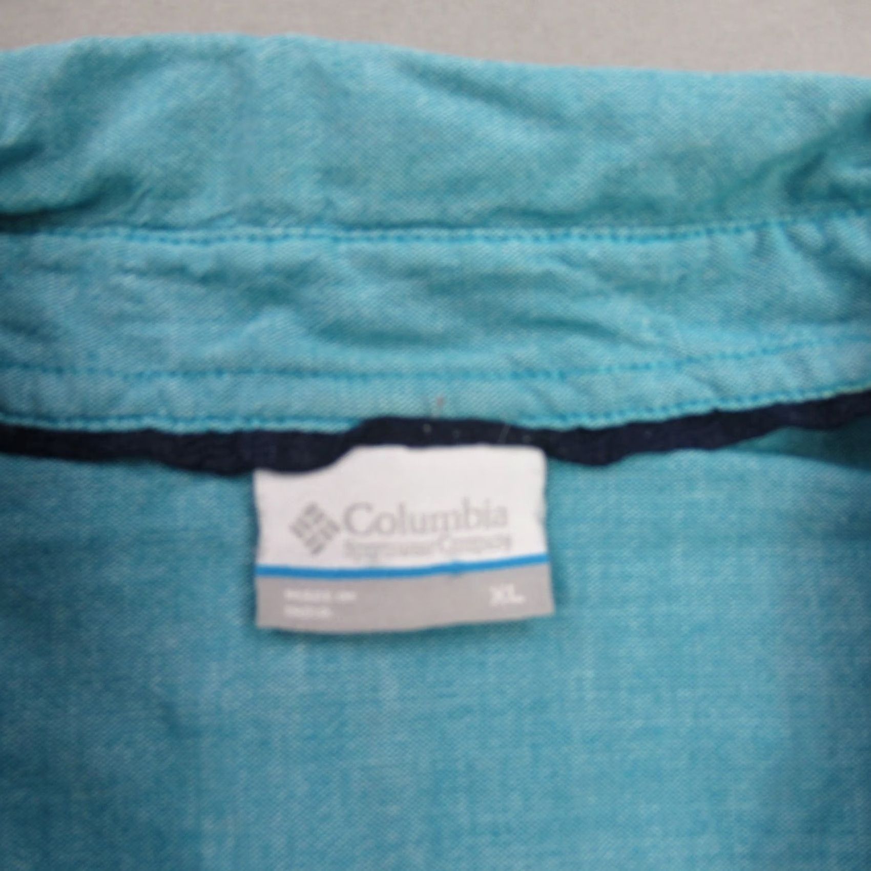 Vintage Columbia Shirt Mens XL Blue Short Sleeve Button Front Pockets Outdoors Casual Size US XL / EU 56 / 4 - 3 Thumbnail