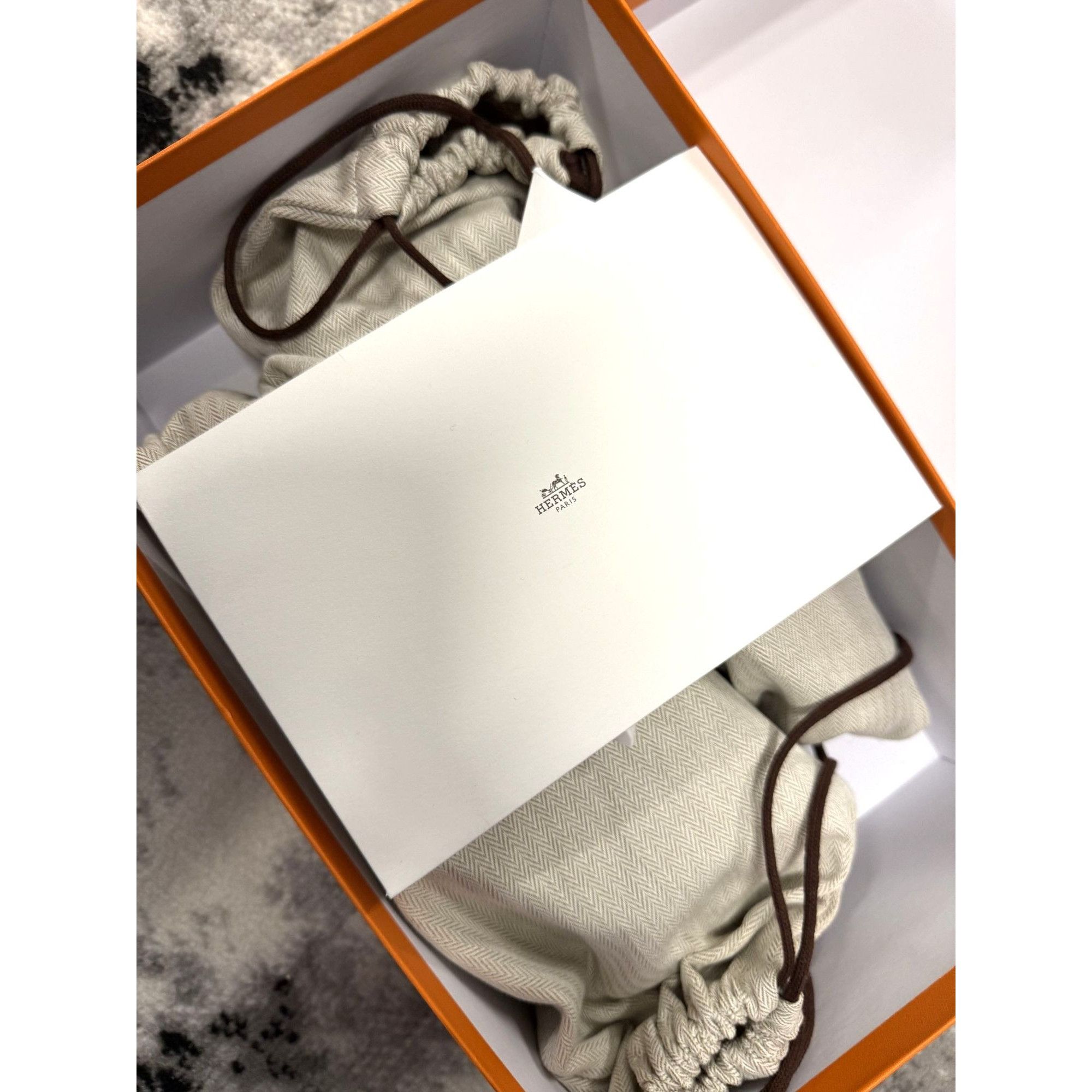 Hermes Hermes Black Lace-Up Sneakers Womens Size 40 Vegan Leather & Size US 7 / EU 40 - 4 Thumbnail