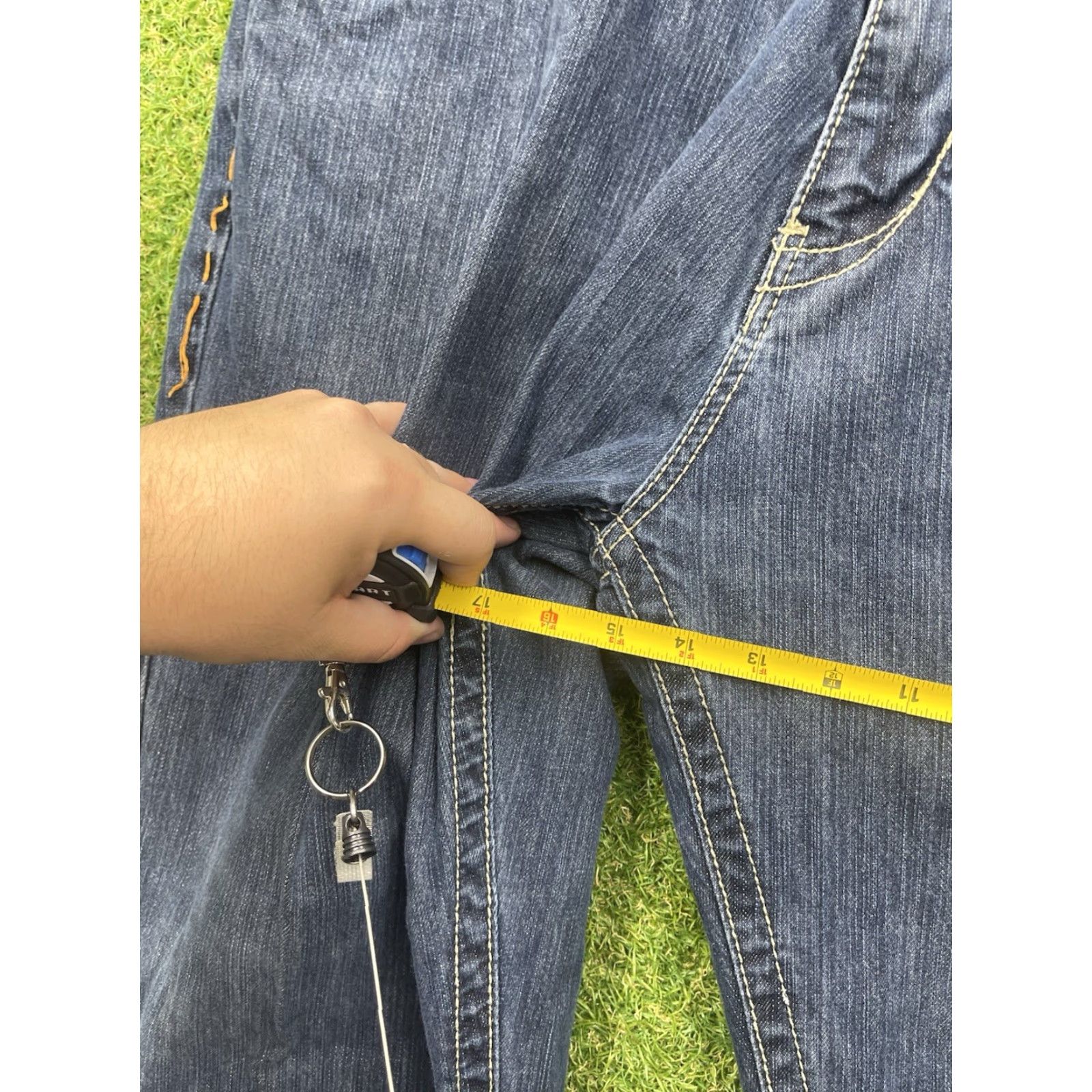 Vintage VINTAGE Miskeen Jeans Mens 42x32 Baggy Leg Black Pocket Art 90s 5-Pocket Denim Blue 90s Miskeen Originals Mens Jeans Style: Wide-Leg Size US 42 / EU 58 - 6 Thumbnail