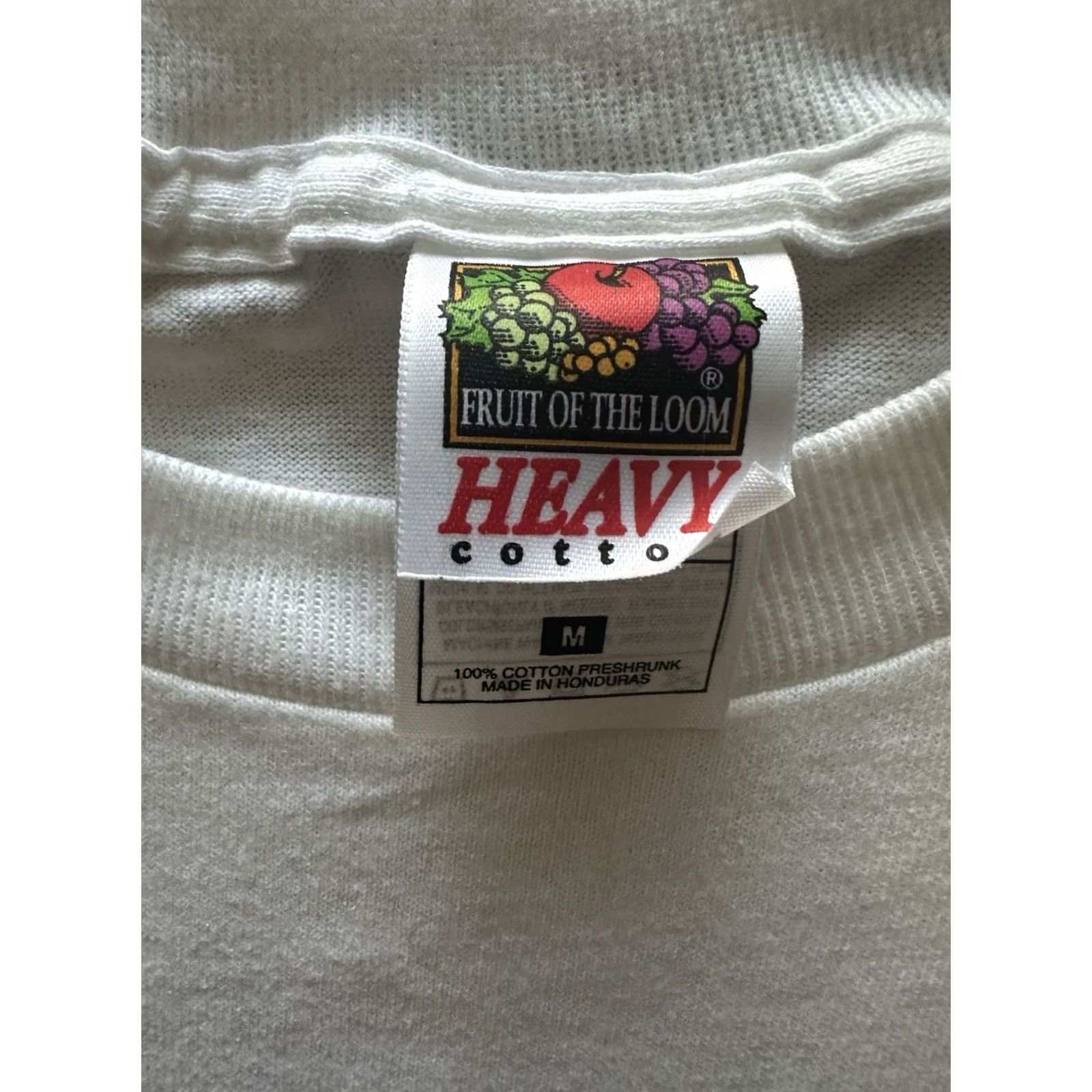 Gildan VINTAGE Z100 Jingle Ball Tee Madison Square Garden Longsleeve NYC Gildan M NWOT Size US M / EU 48-50 / 2 - 4 Thumbnail