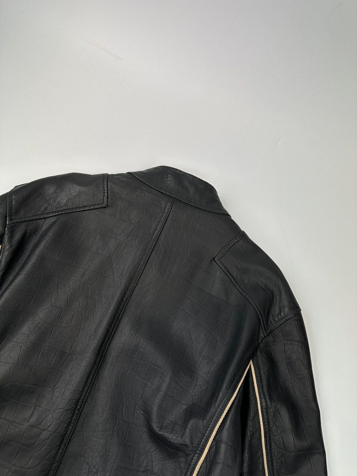 Roberto Cavalli Roberto Cavalli 00’s Black Leather Stamped Jacket Size US L / EU 52-54 / 3 - 7 Thumbnail