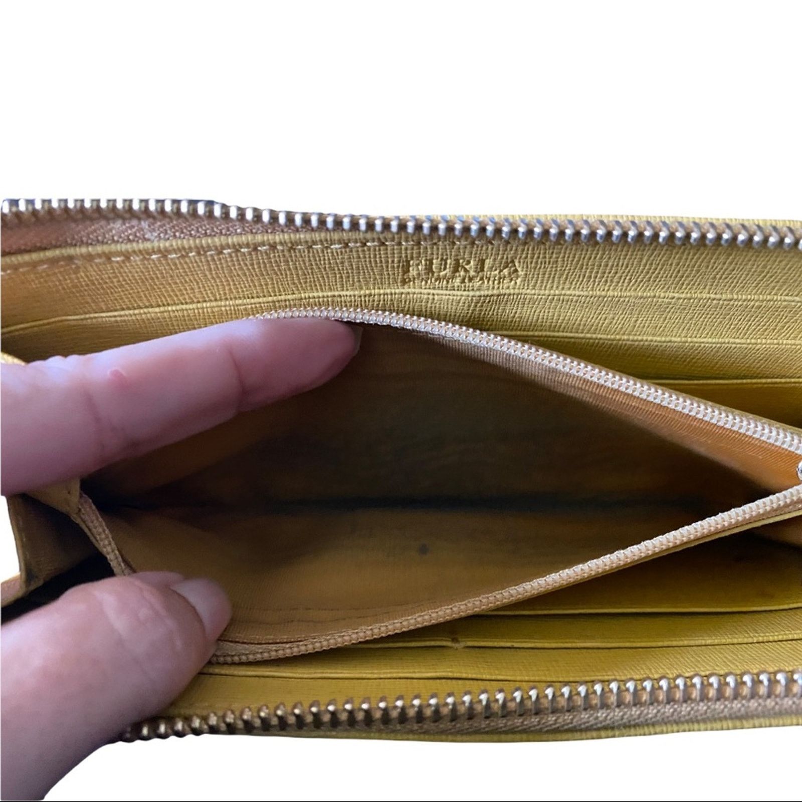 Furla Furla Leather Yellow Zip Zippy Accordion Wallet EUC Size ONE SIZE - 7 Thumbnail