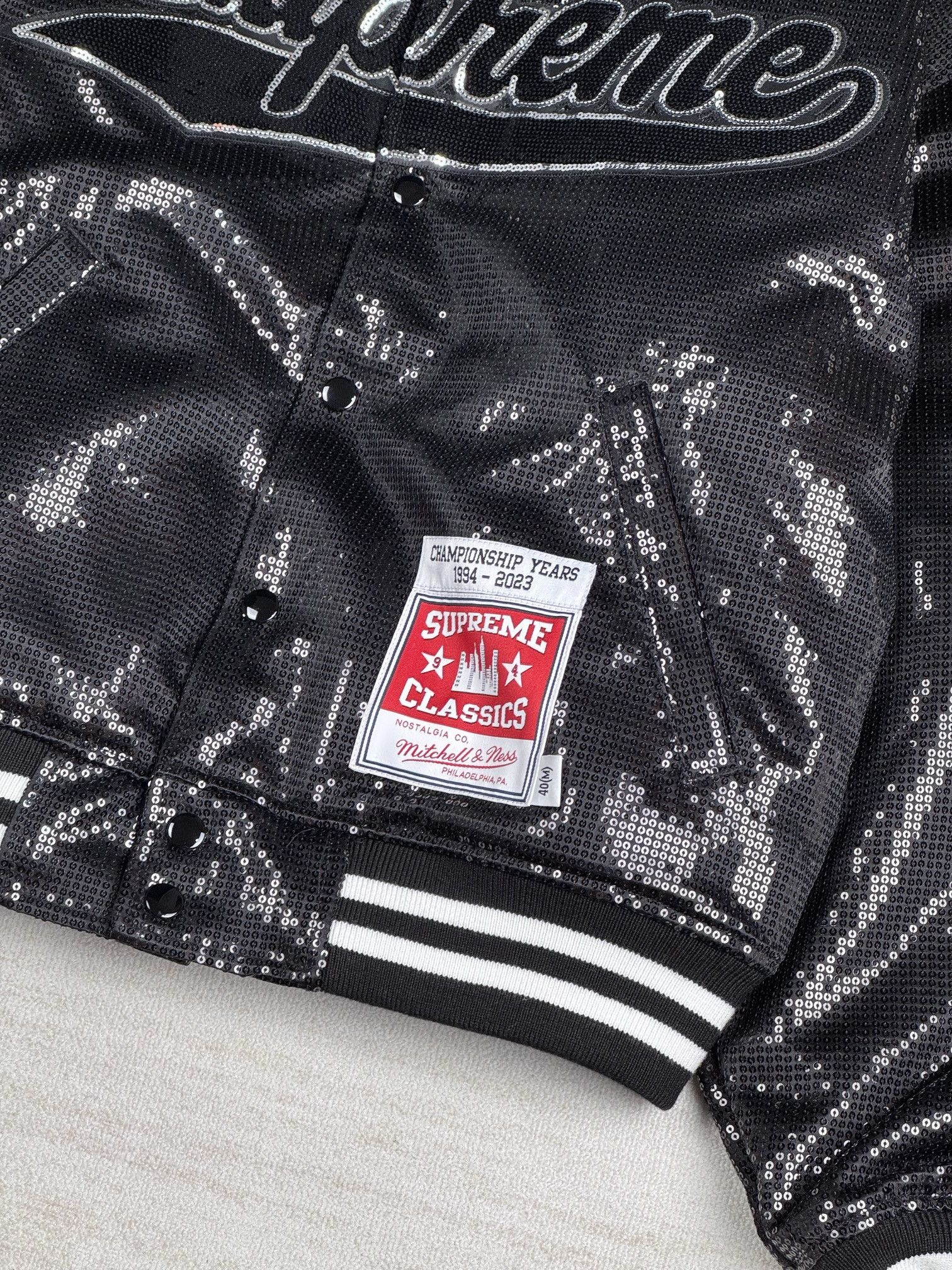 Supreme Supreme x Mitchell & Ness Sequin Varsity Size US M / EU 48-50 / 2 - 5 Thumbnail