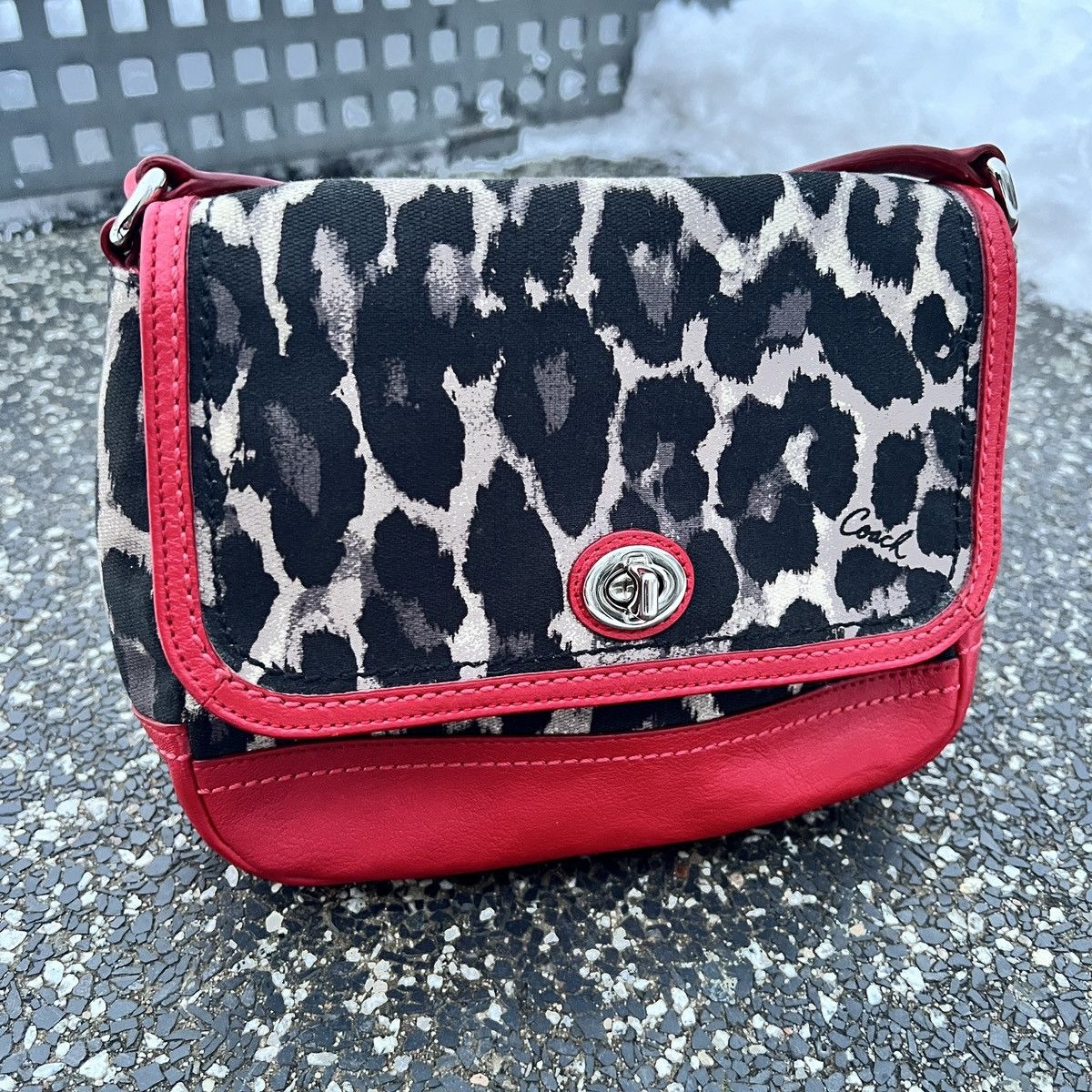 Coach Authentic Coach Y2K Signature Demi Bag Size ONE SIZE - 7 Thumbnail
