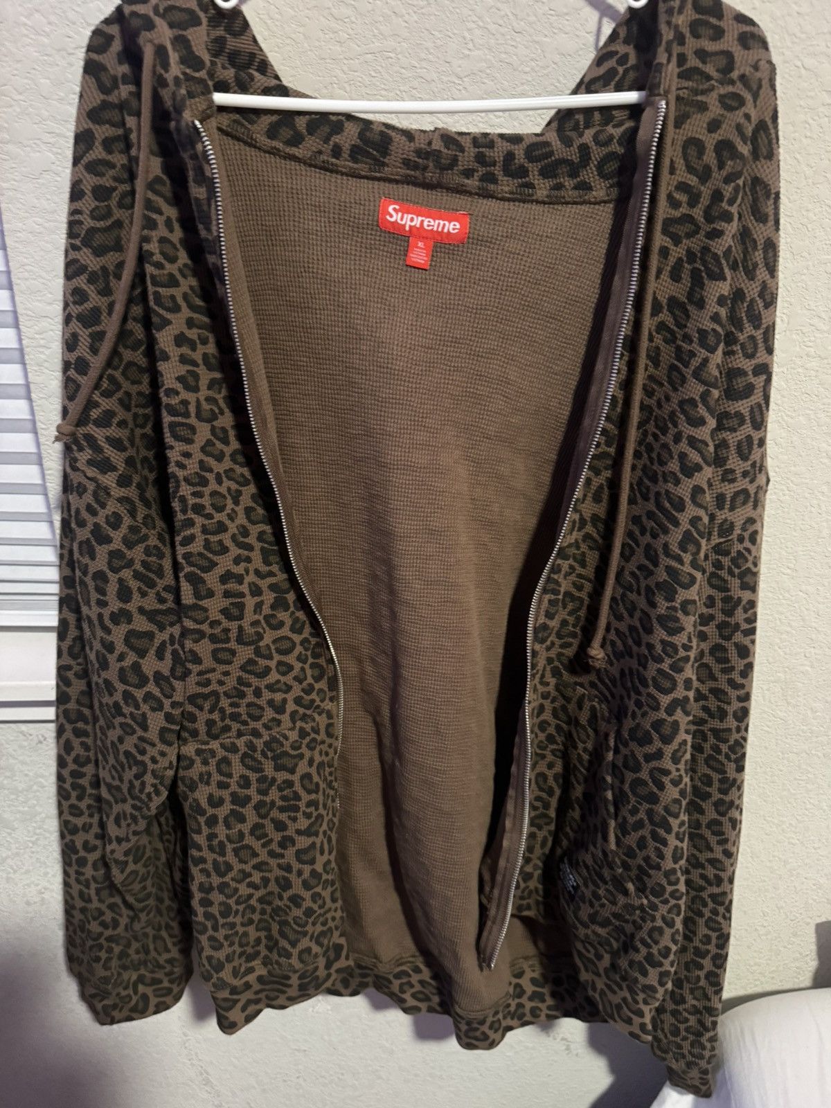 Supreme Supreme Hooded Zip-Up Thermal Leopard Hoodie Size US XL / EU 56 / 4 - 4 Thumbnail
