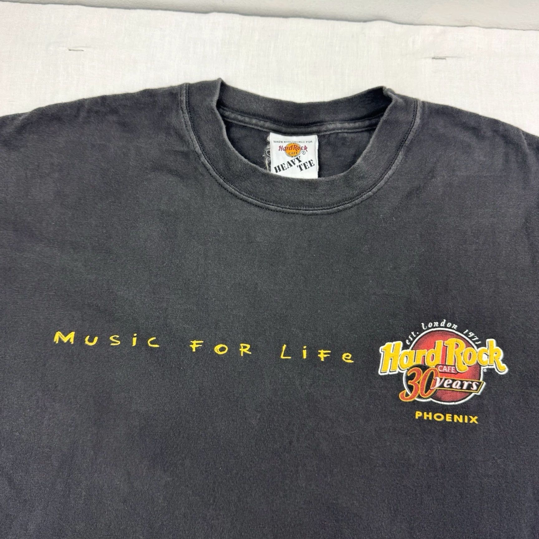 Hard Rock Cafe VINTAGE Hard Rock Cafe 30th Anniversary T-Shirt Adult Medium Black Music Mens Size US M / EU 48-50 / 2 - 2 Thumbnail