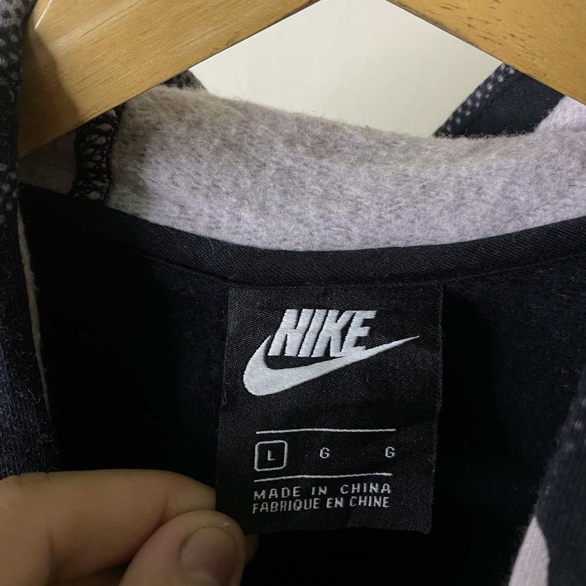 Nike × Vintage Vintage Y2K Nike Zip Up Hoodie Nice Design Size US S / EU 44-46 / 1 - 3 Thumbnail