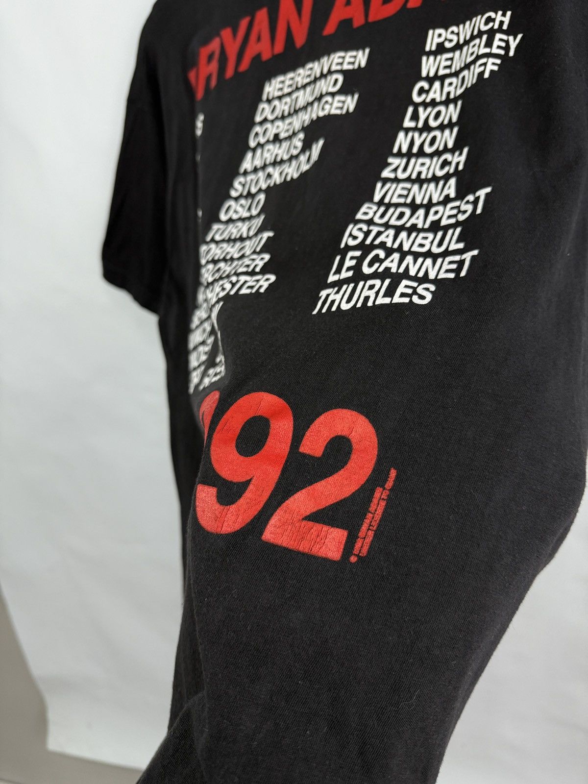 Band Tees 🇨🇦 Vintage 1992 Bryan Adams Waking Up The World Tour Tee Size US L / EU 52-54 / 3 - 11 Thumbnail