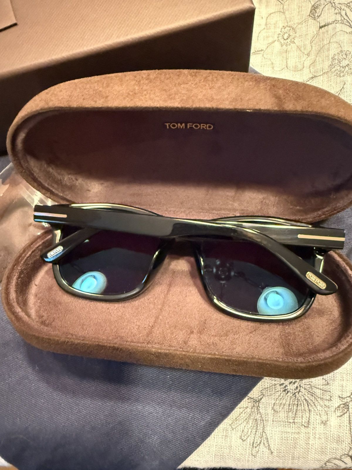 Tom Ford Tom Ford Women’s Black Sunglasses Size ONE SIZE - 2 Thumbnail