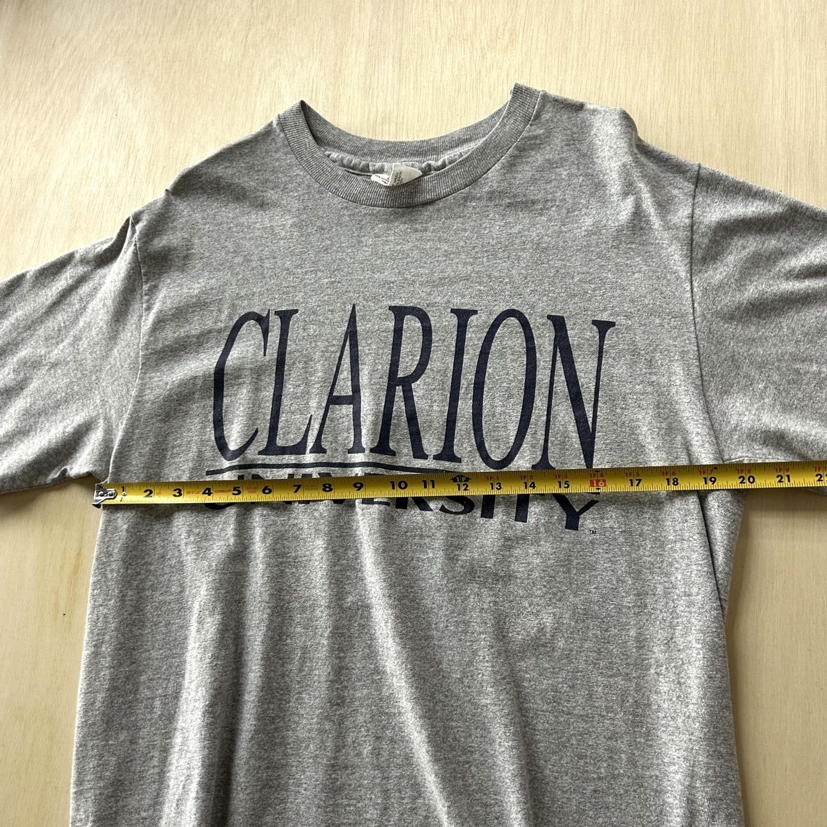 Vintage Vintage Clarion University Shirt Mens Large Gray Tee Cotton Exchange T-Shirt Size US L / EU 52-54 / 3 - 7 Thumbnail
