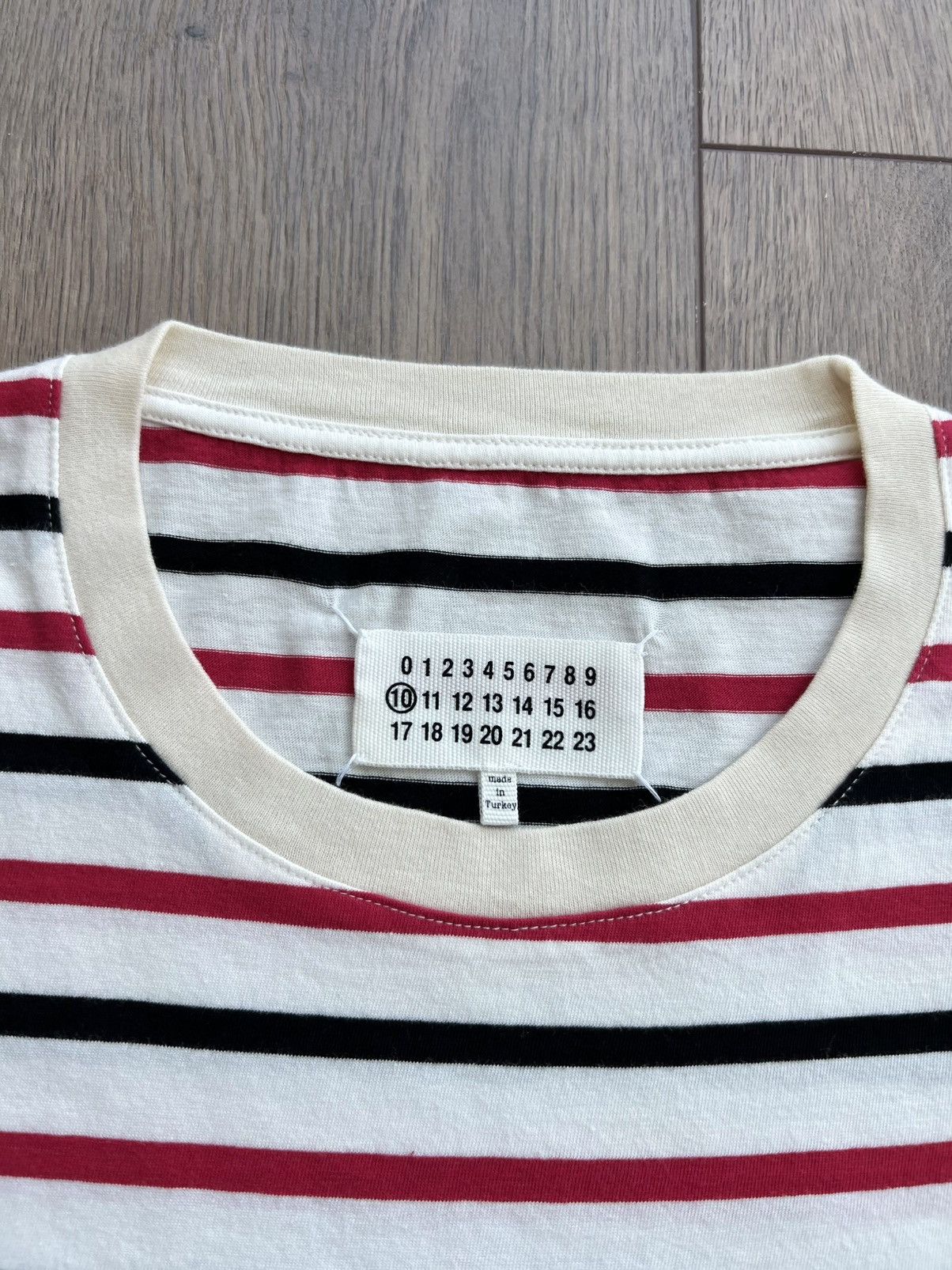 Maison Margiela Maison Margiela Classic Tricolor Stripe T-Shirt Size US S / EU 44-46 / 1 - 2 Thumbnail
