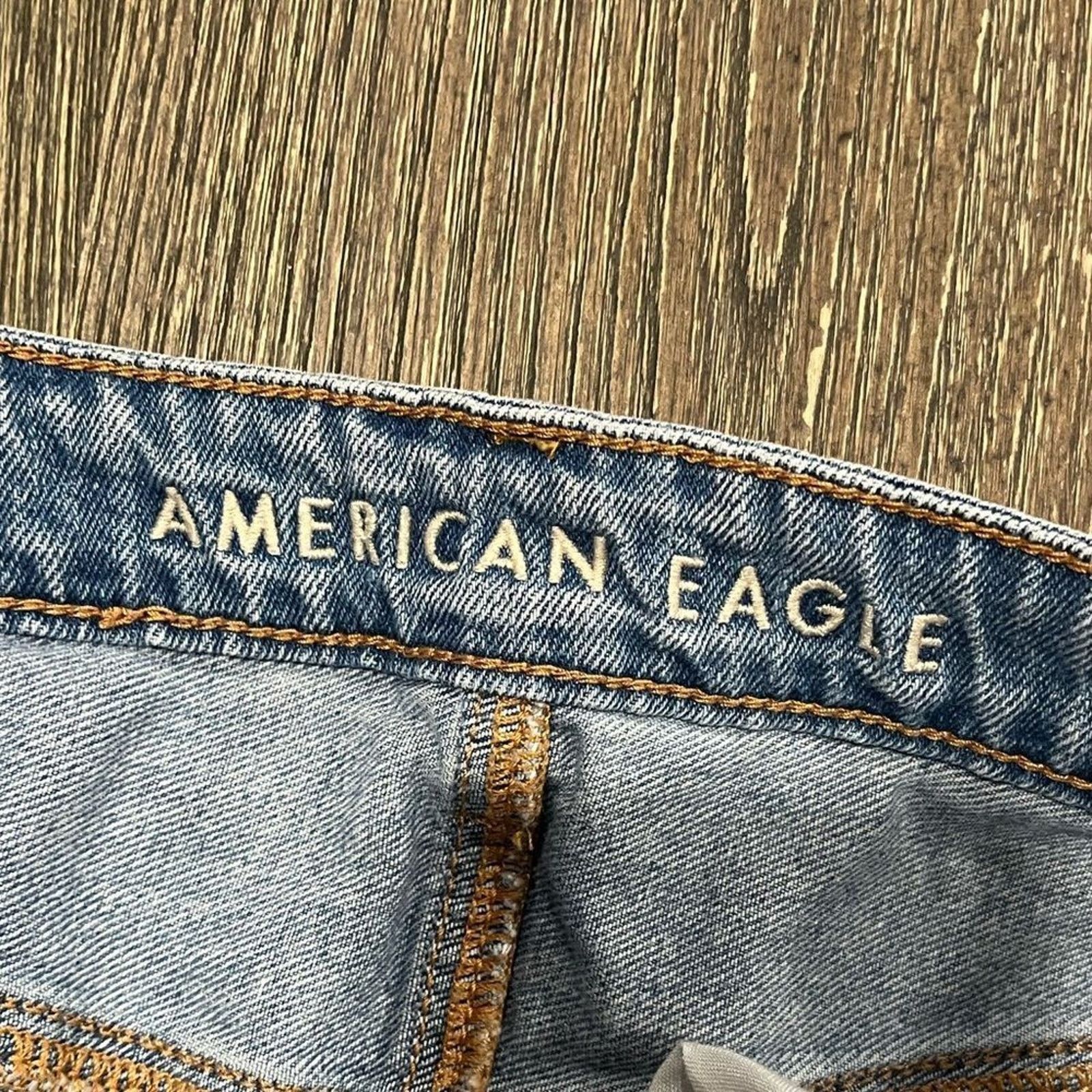 American Eagle Outfitters American Eagle Cut-Off Jean Short Mid-Rise Distressed Size 8 Size 30" / US 8 / IT 44 - 5 Thumbnail