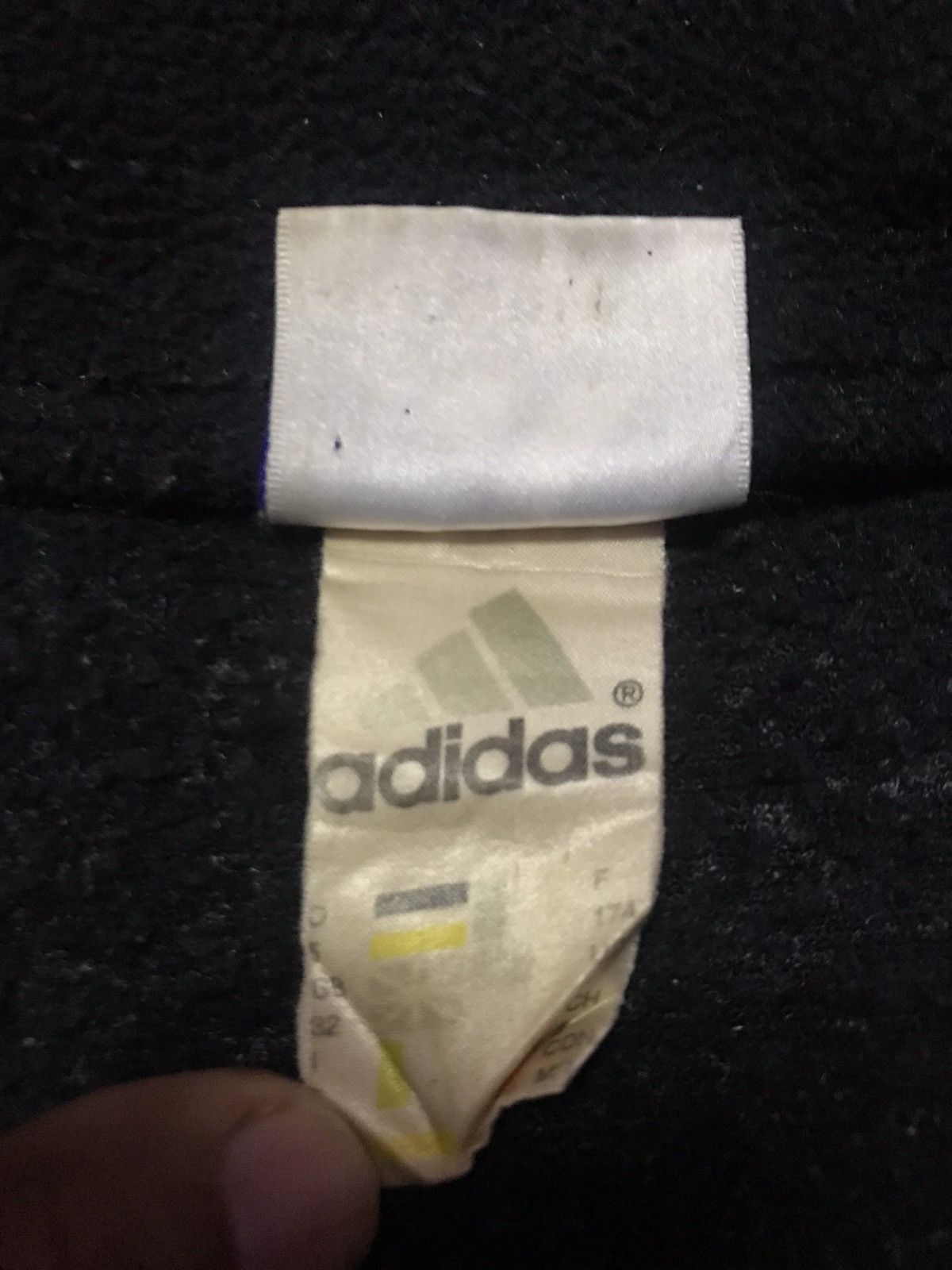 Adidas Adidas fleece sweatshirt size M Size US M / EU 48-50 / 2 - 5 Thumbnail