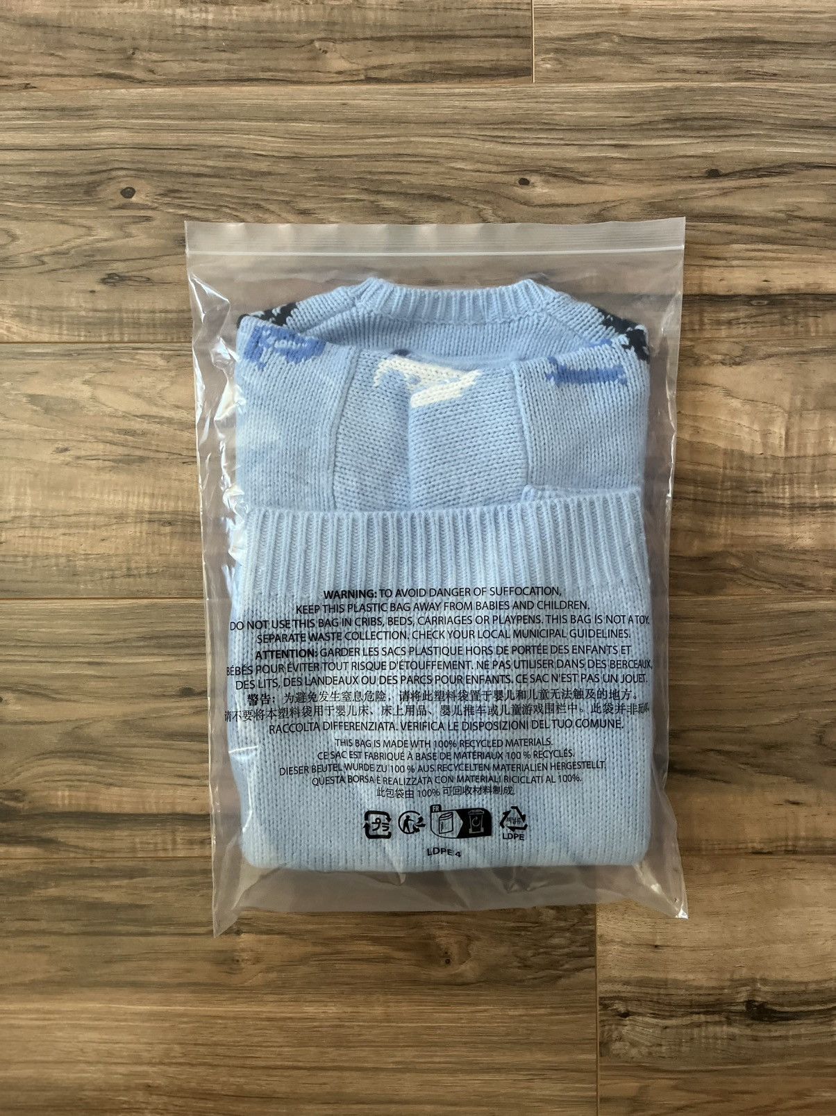 Supreme Supreme Old English Sleeves Sweater Size US M / EU 48-50 / 2 - 6 Thumbnail