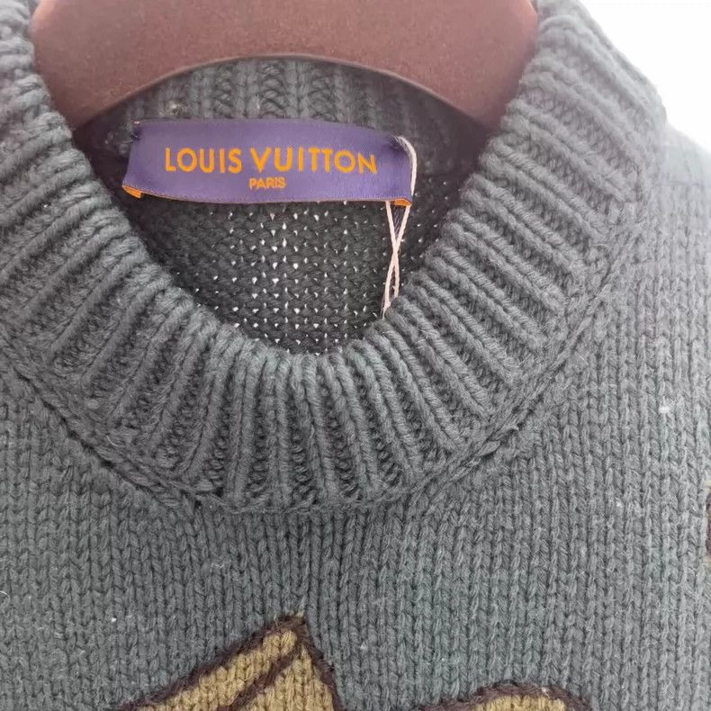 Louis Vuitton louis vuitton Cartoon fox pattern behind lv big logo sweat Size US L / EU 52-54 / 3 - 4 Thumbnail