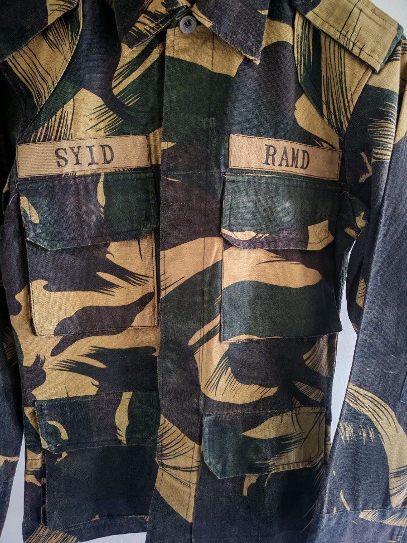 Vintage Vintage Malaysian Army Brushstroke Camo Jacket Size US S / EU 44-46 / 1 - 2 Thumbnail