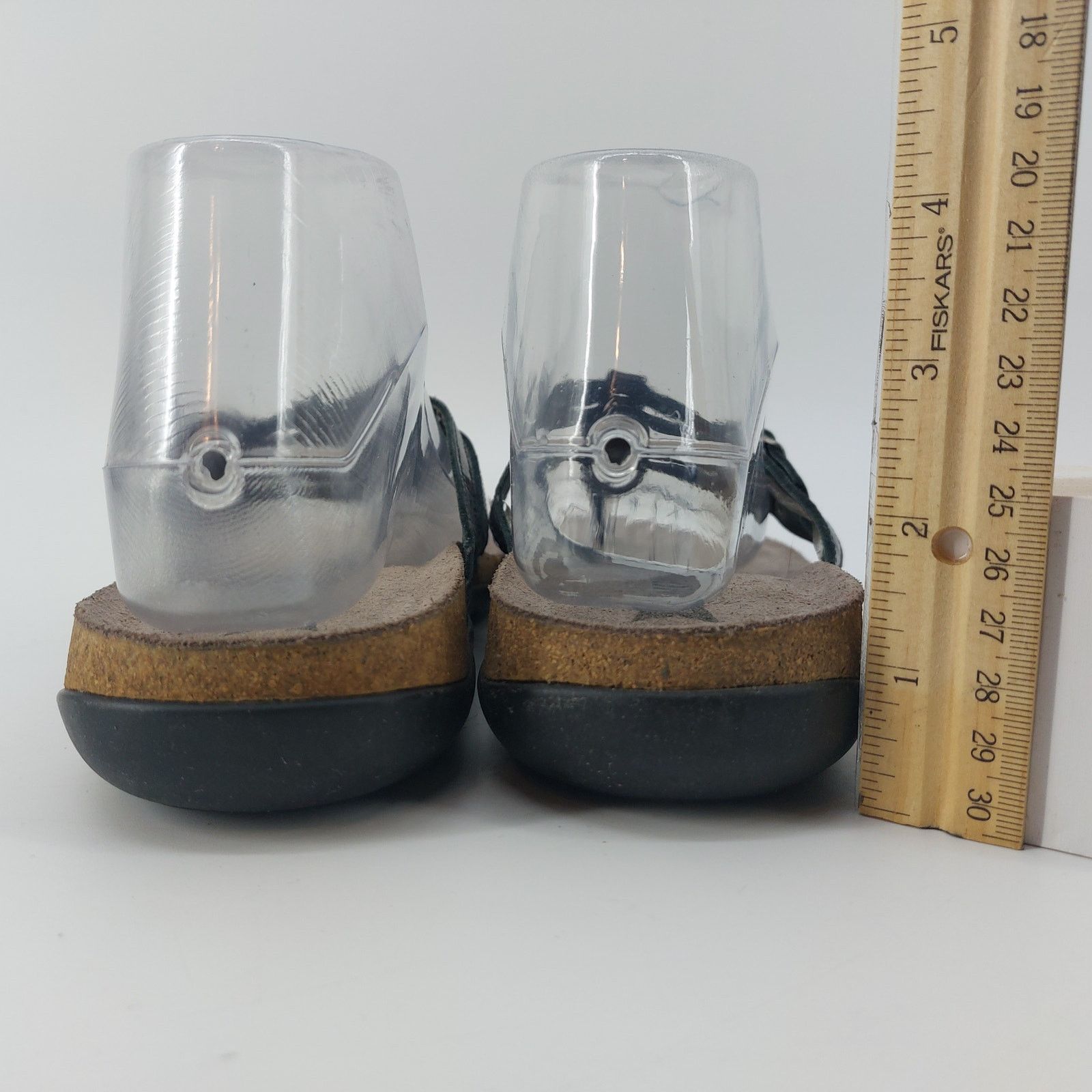 Mephisto Mephisto Womens Black Patent Leather Thong Sandals 10 EUR 40 Size US 10 / IT 40 - 9 Thumbnail