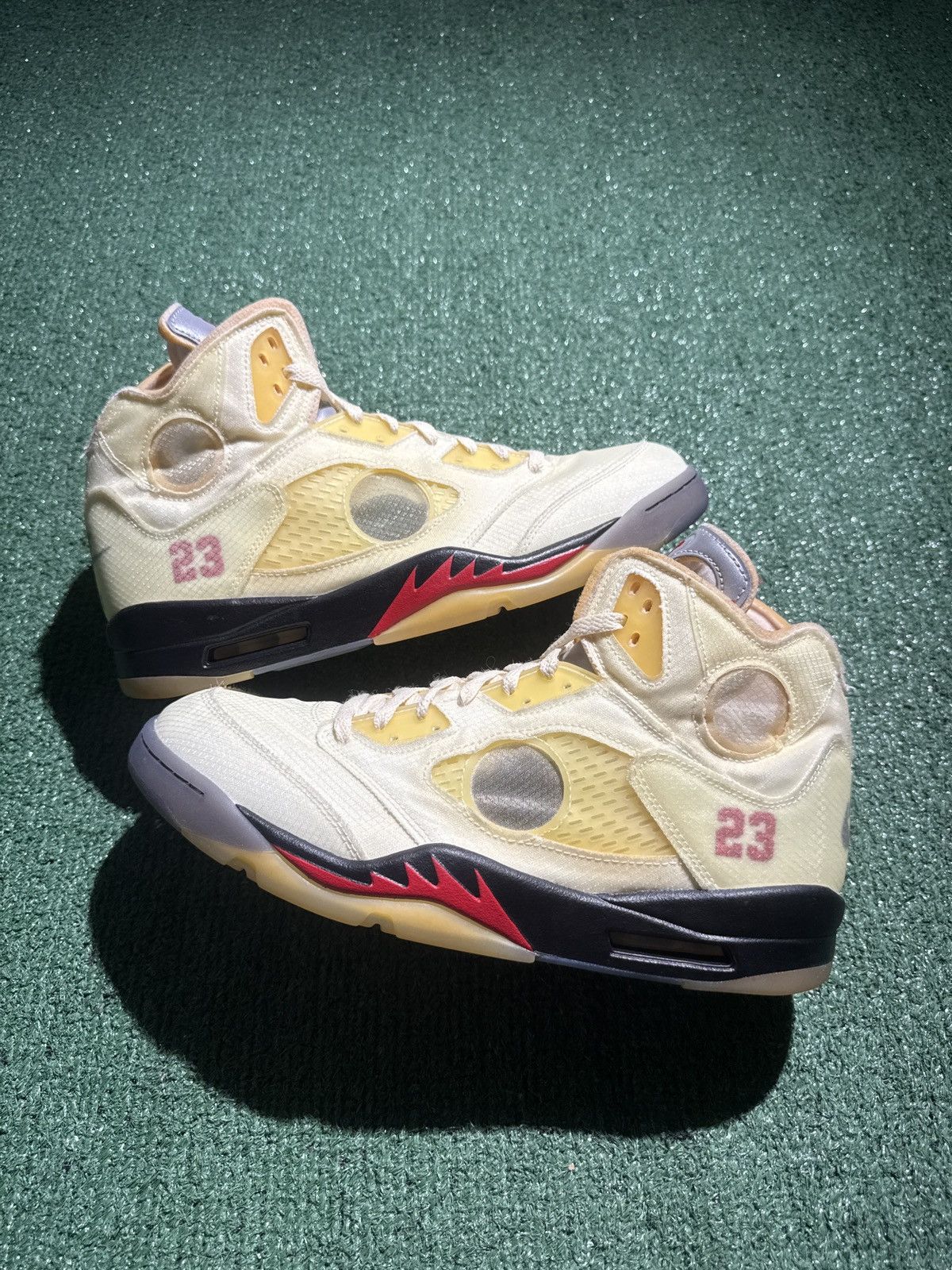 Jordan Brand × Off-White Jordan 5 Off White Sail Size US 13 / EU 46 - 1 Thumbnail
