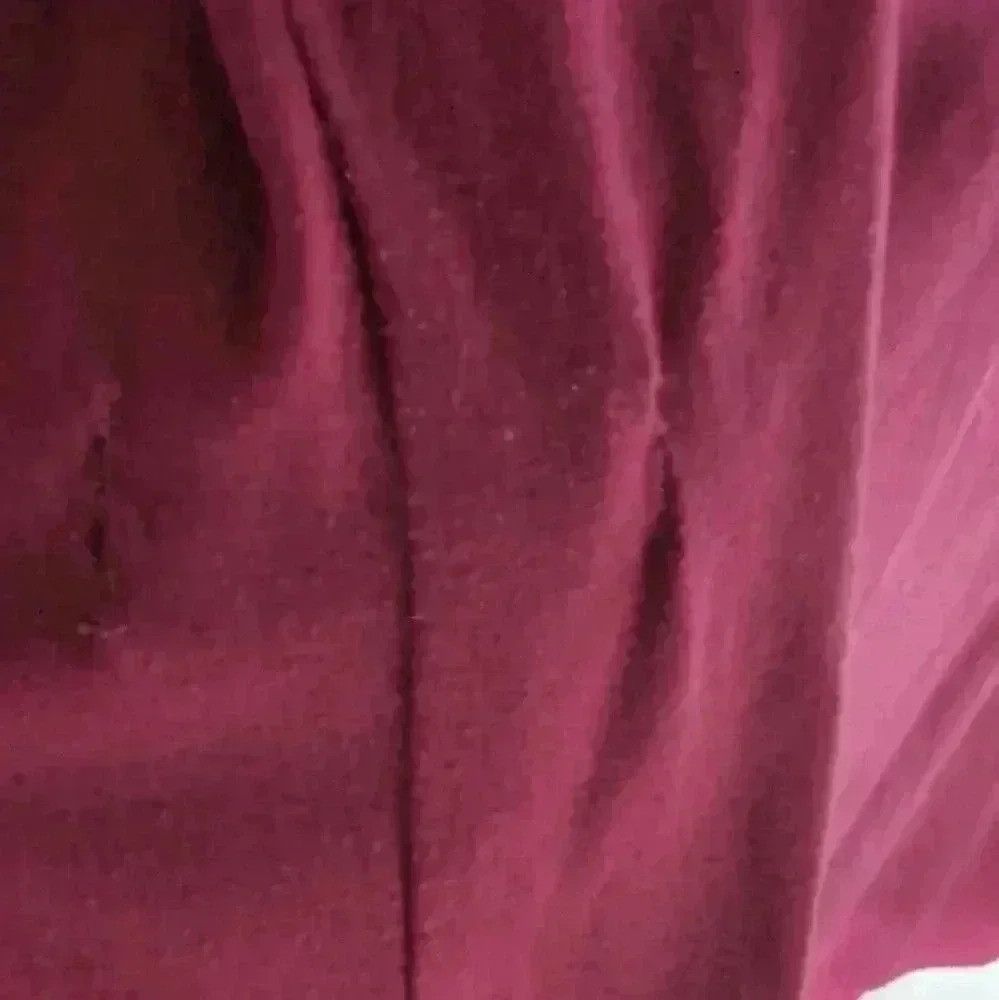 Gloria Vanderbilt Gloria Vanderbilt Maroon Studded top Sz M Size M / US 6-8 / IT 42-44 - 5 Thumbnail