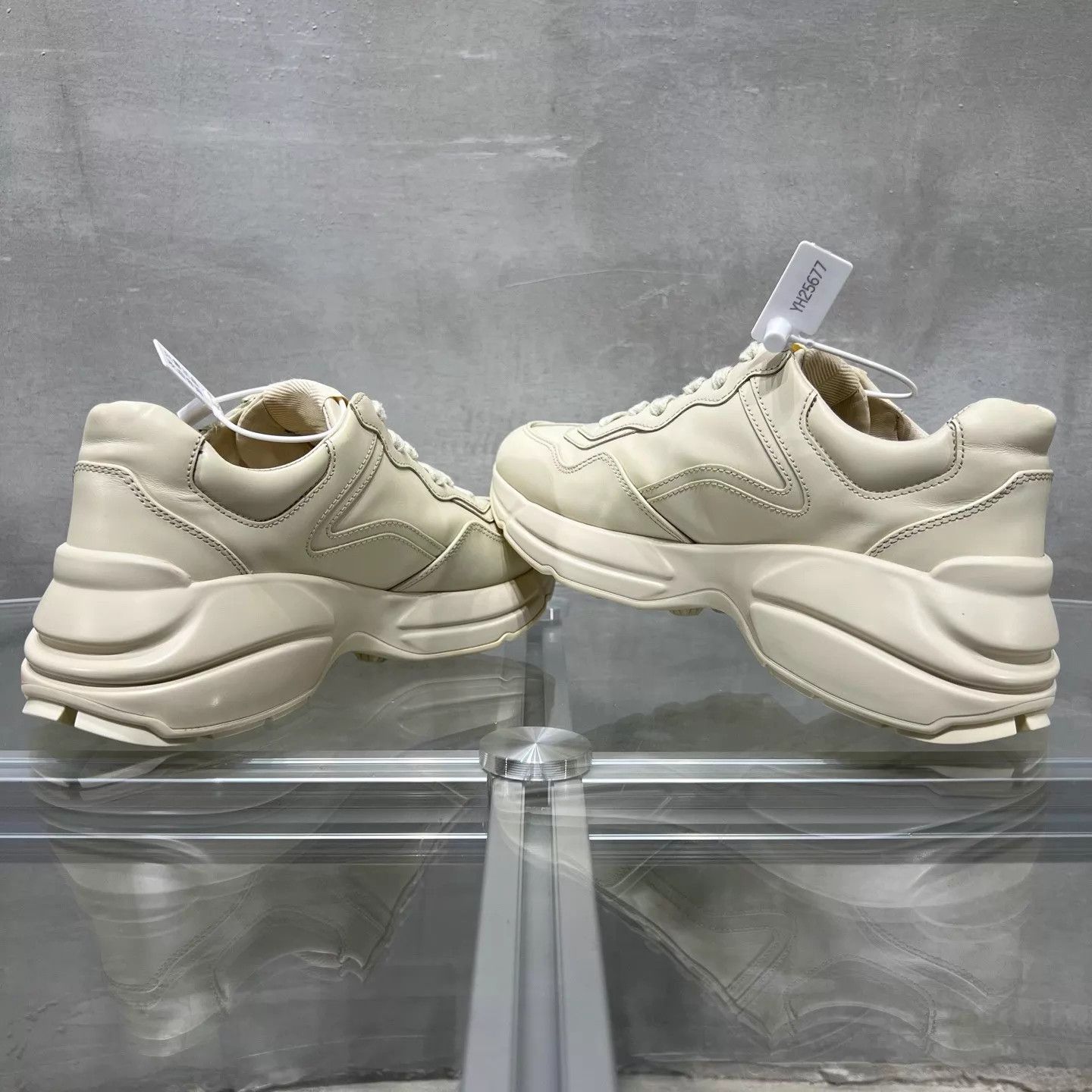 Gucci Gucci dad shoes EUR 36 Size US 5.5 / IT 35.5 - 5 Thumbnail