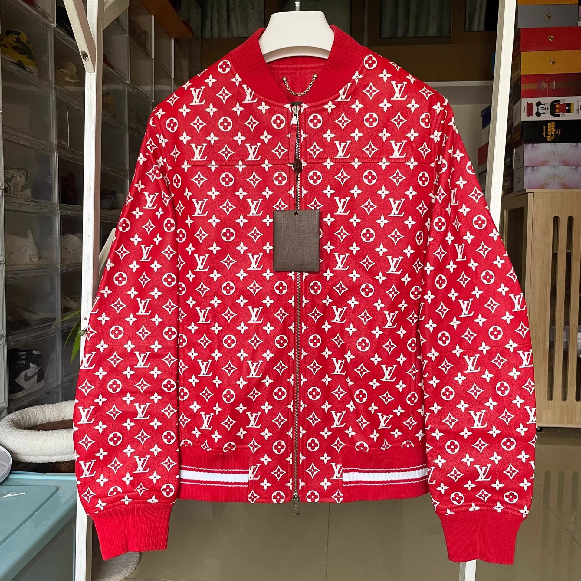 Louis Vuitton Louis Vuitton LV x Supreme Red Leather Jacket Size US S / EU 44-46 / 1 - 1 Thumbnail