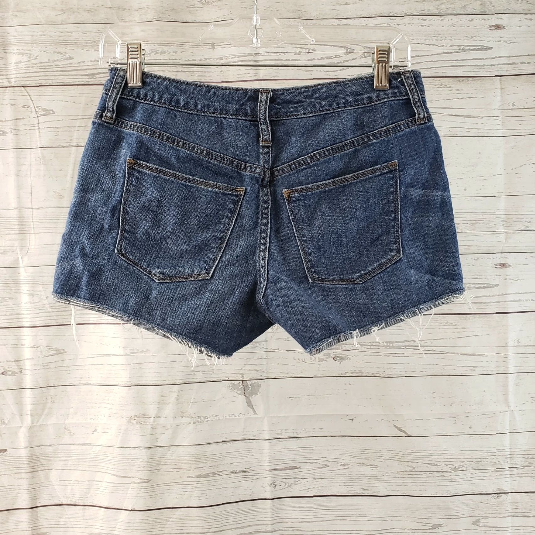 Vintage Universal Thread Womens High Rise Shortie Shorts Sz 2 Blue Raw Hem Button Fly Denim Casual Vintage No Size 26" / US 2 / IT 38 - 2 Thumbnail