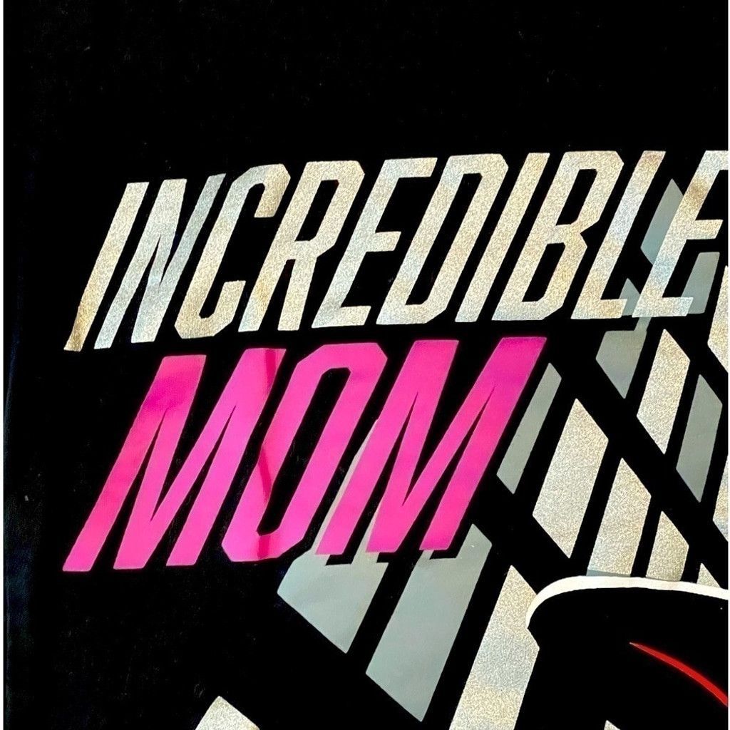 Disney incredible Mom T-Shirt by Disney. Size XS / US 0-2 / IT 36-38 - 13 Thumbnail