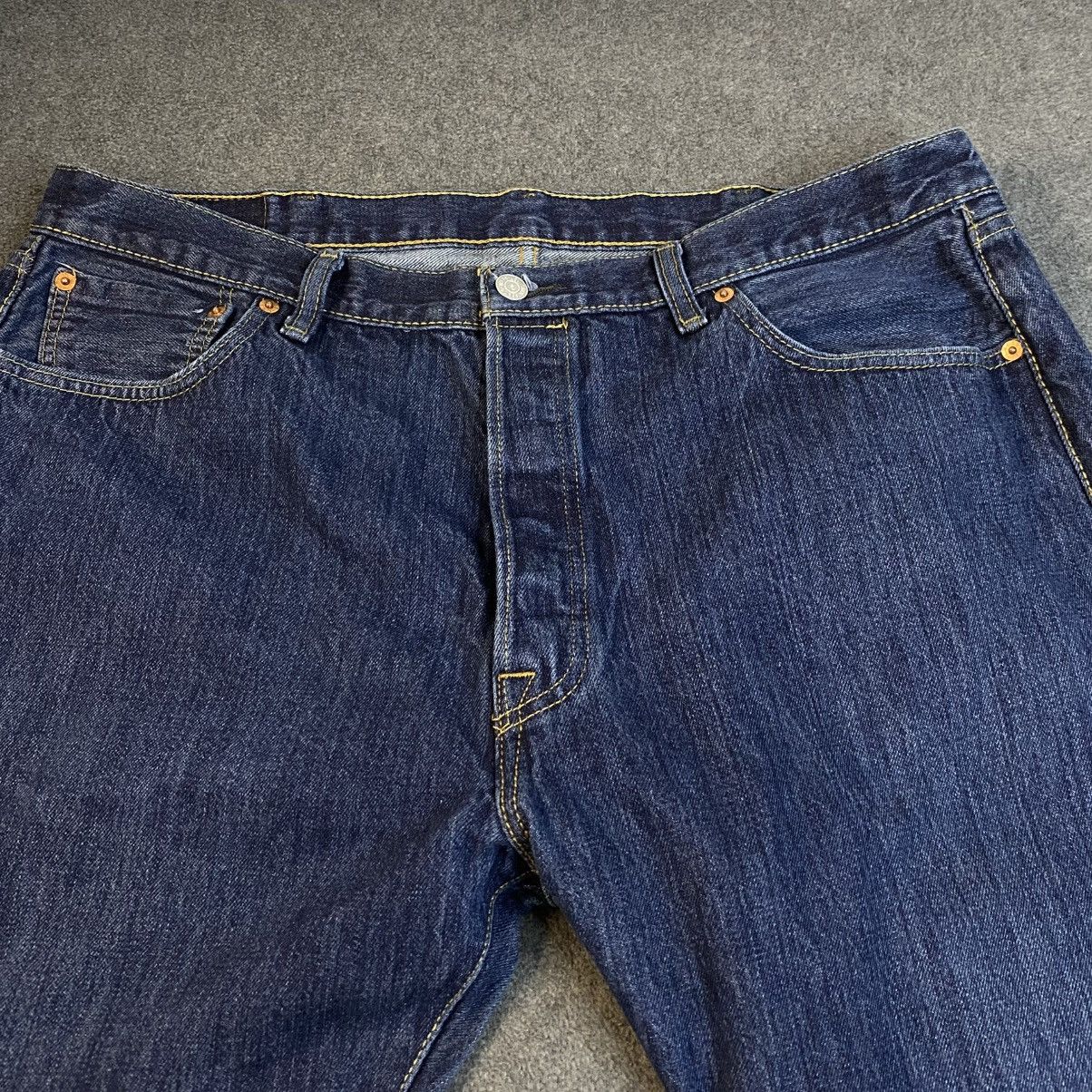 Levi's Levi's 501 Jeans Mens Blank Red Tag Straight Leg 40/30 EUC Size US 40 / EU 56 - 4 Thumbnail