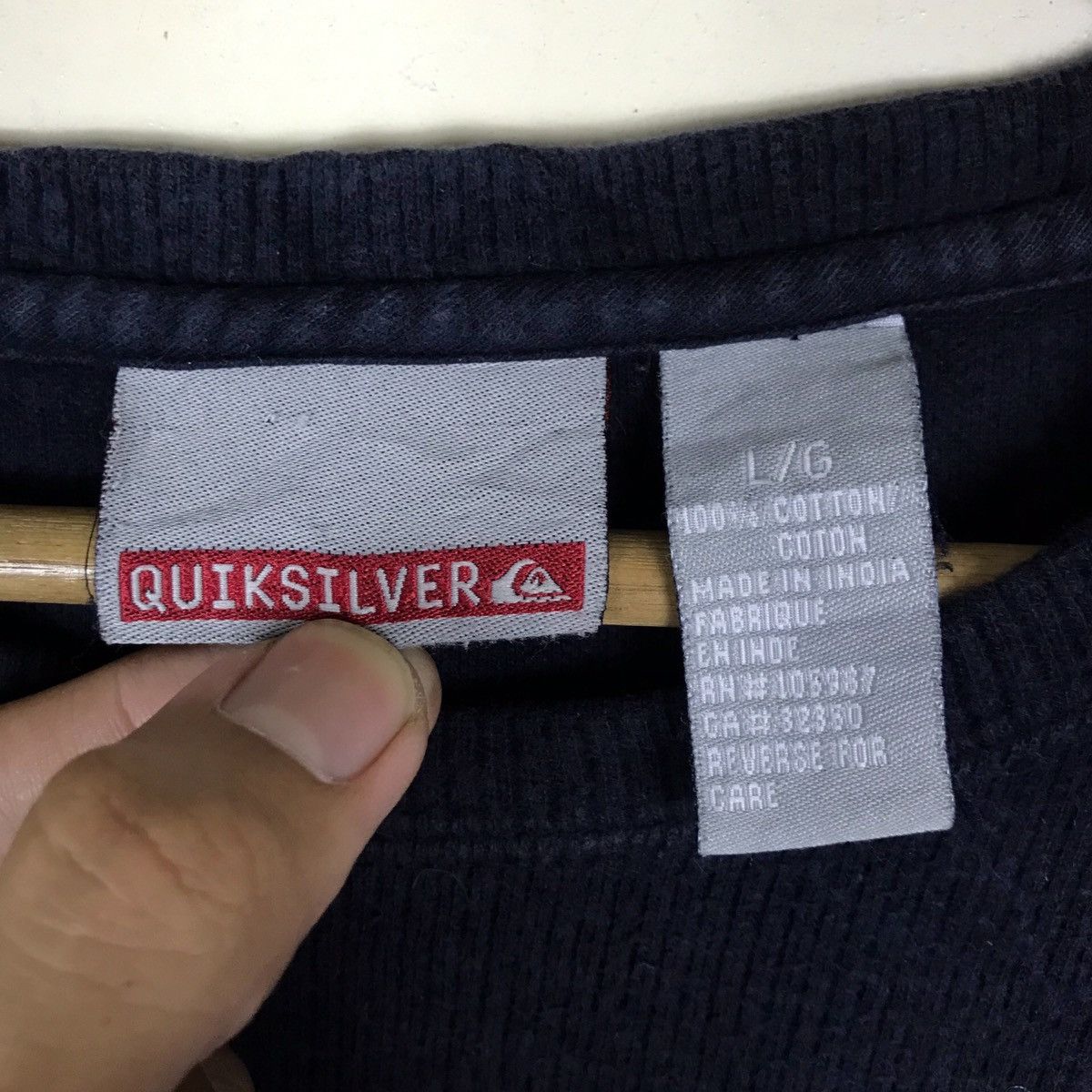 Quiksilver Vintage Quiksilver Two Tone Pullover Jumper Sweatshirt Size US L / EU 52-54 / 3 - 6 Thumbnail