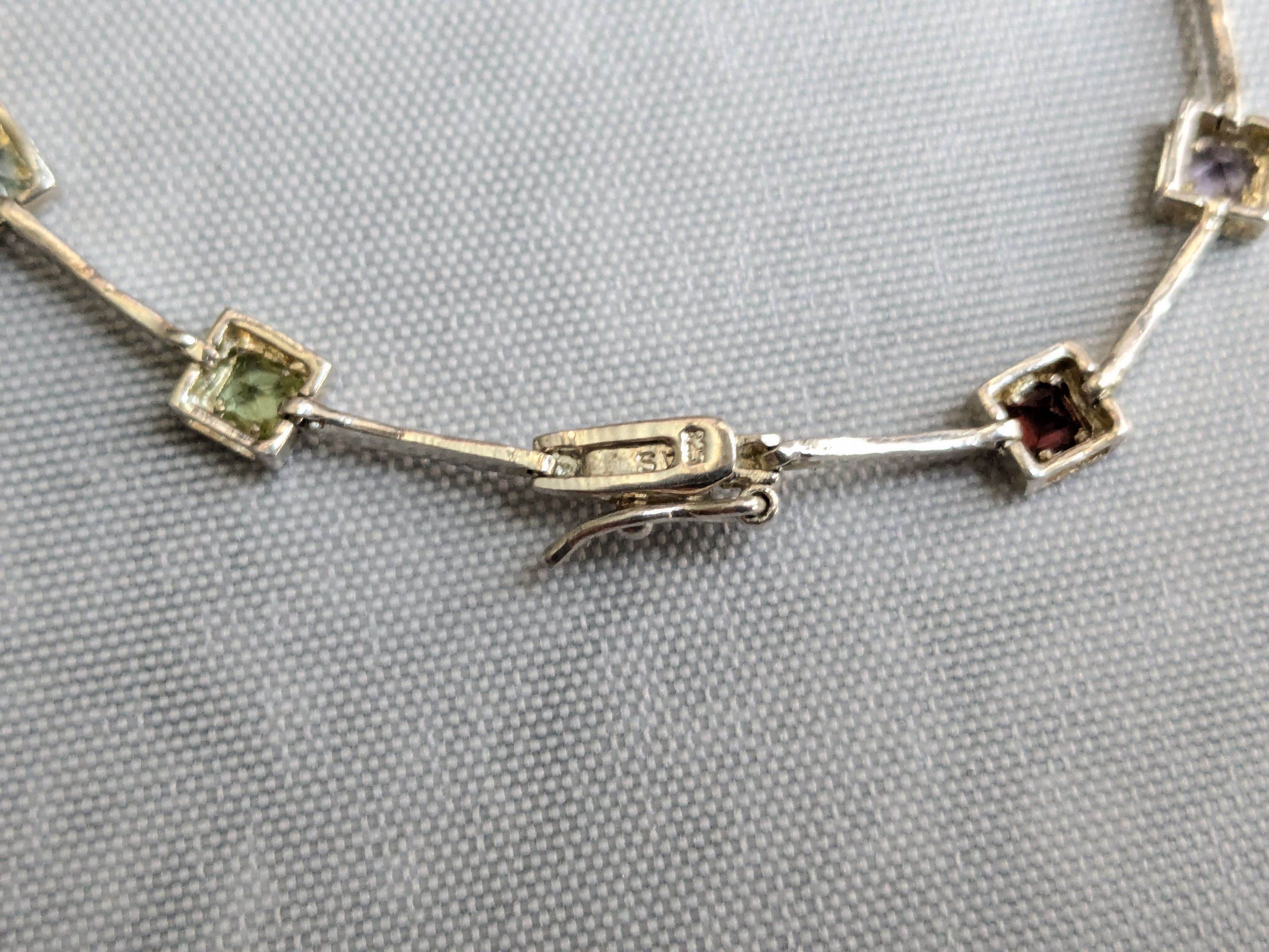 Jewelry Vintage Sterling Silver Tennis Bracelet Square 7" Rainbow Size ONE SIZE - 8 Thumbnail