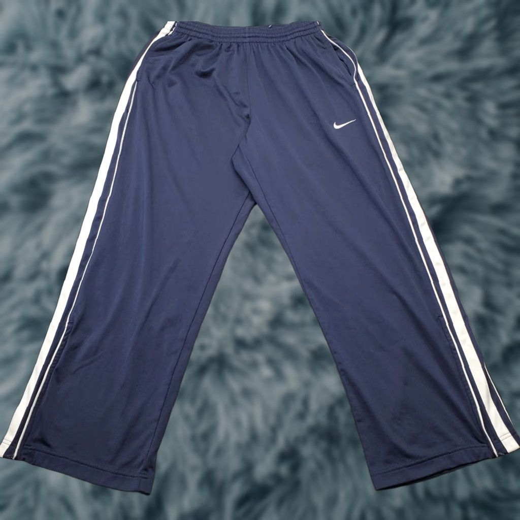 Nike Nike Basketball Performance Sweatpants Men M Multi Striped Activewear Drawstring Size US 31 - 1 Thumbnail