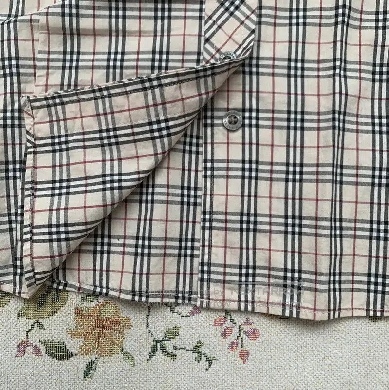 Burberry Burberry Beige Cotton Women's Shirt. Size M / US 6-8 / IT 42-44 - 3 Thumbnail