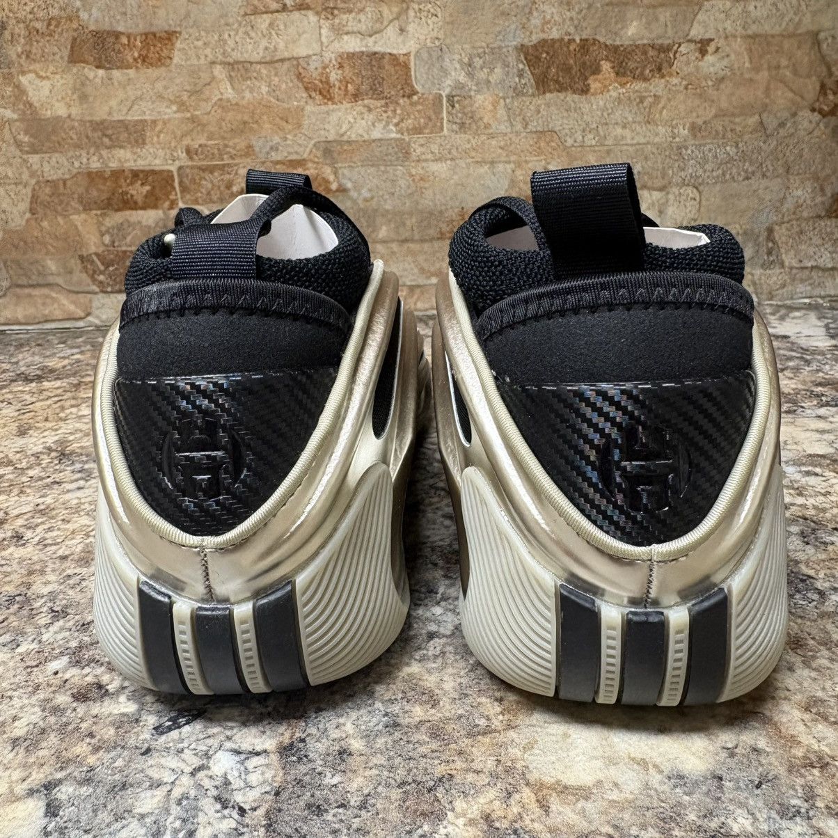 Adidas Adidas Harden Volume 9 'Cyber Metallic' Size 8.5 Size US 8.5 / EU 41-42 - 5 Thumbnail