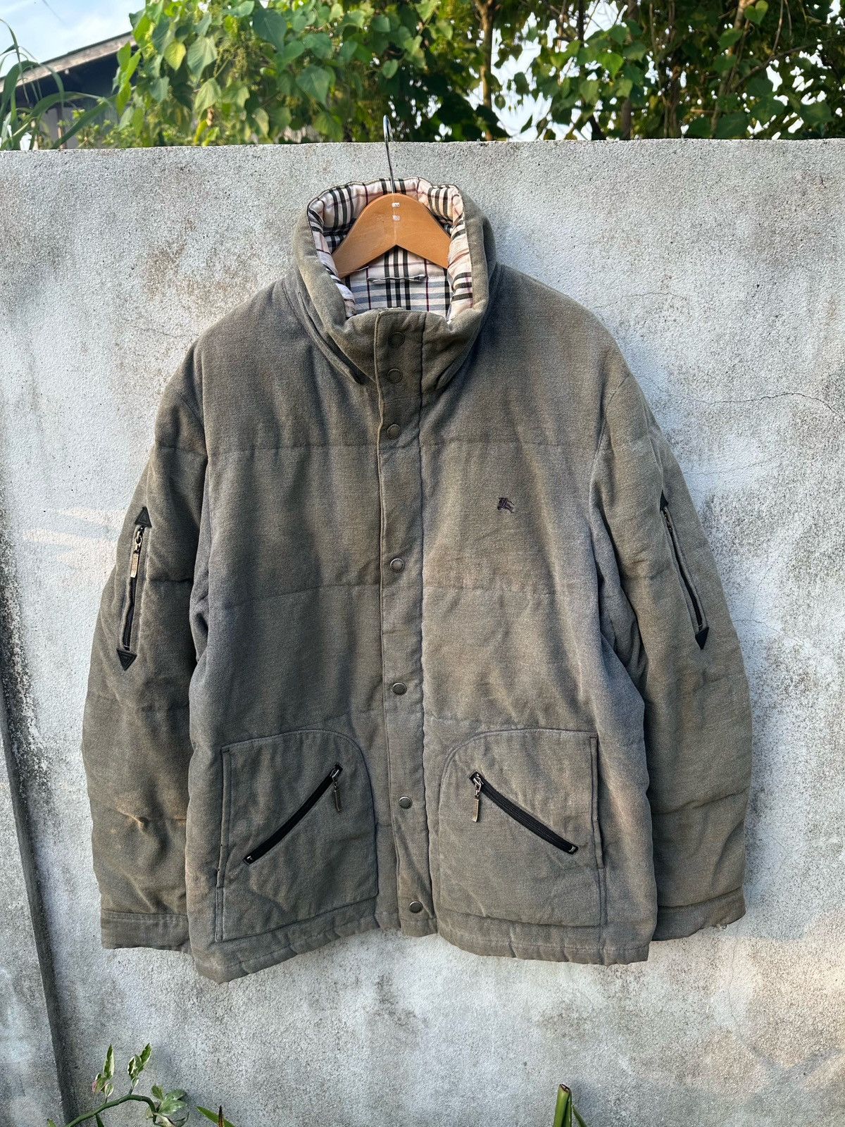 Burberry Burberry black label nova checked down jacket Size US L / EU 52-54 / 3 - 9 Thumbnail