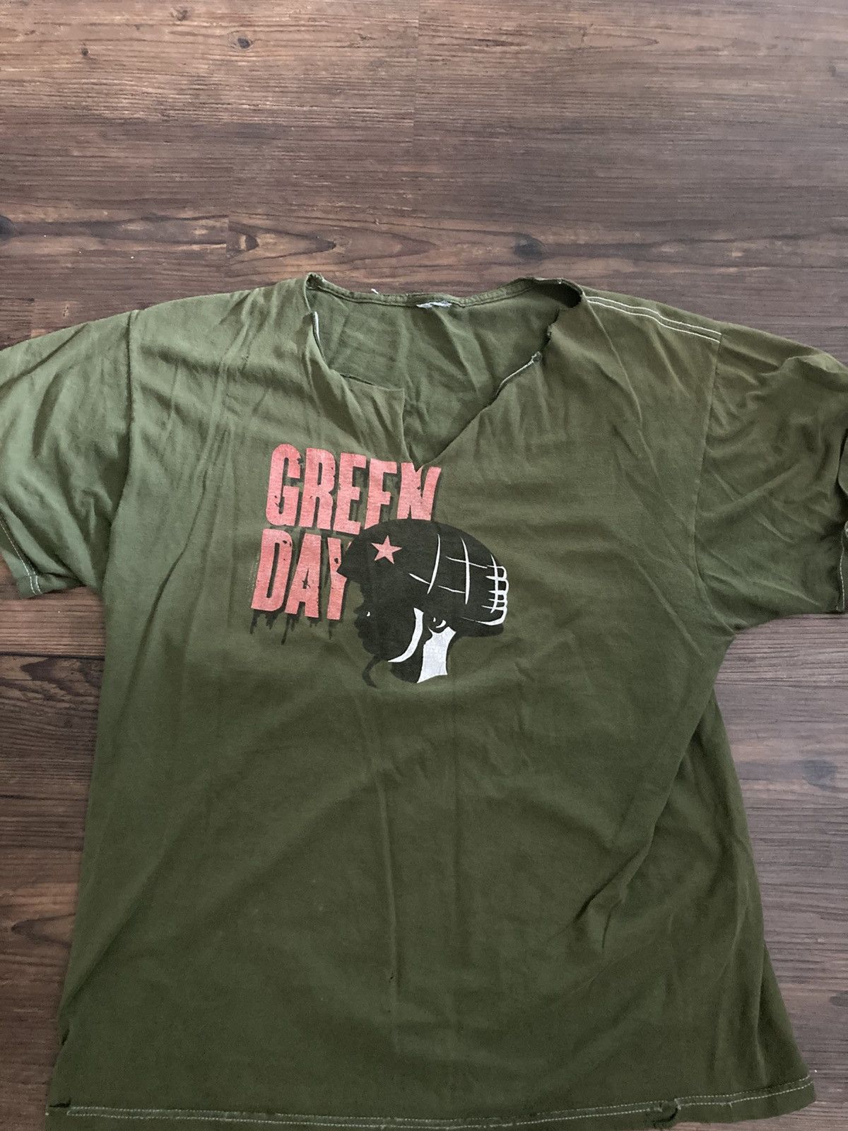 Vintage Vintage Green Day T Size US M / EU 48-50 / 2 - 2 Thumbnail