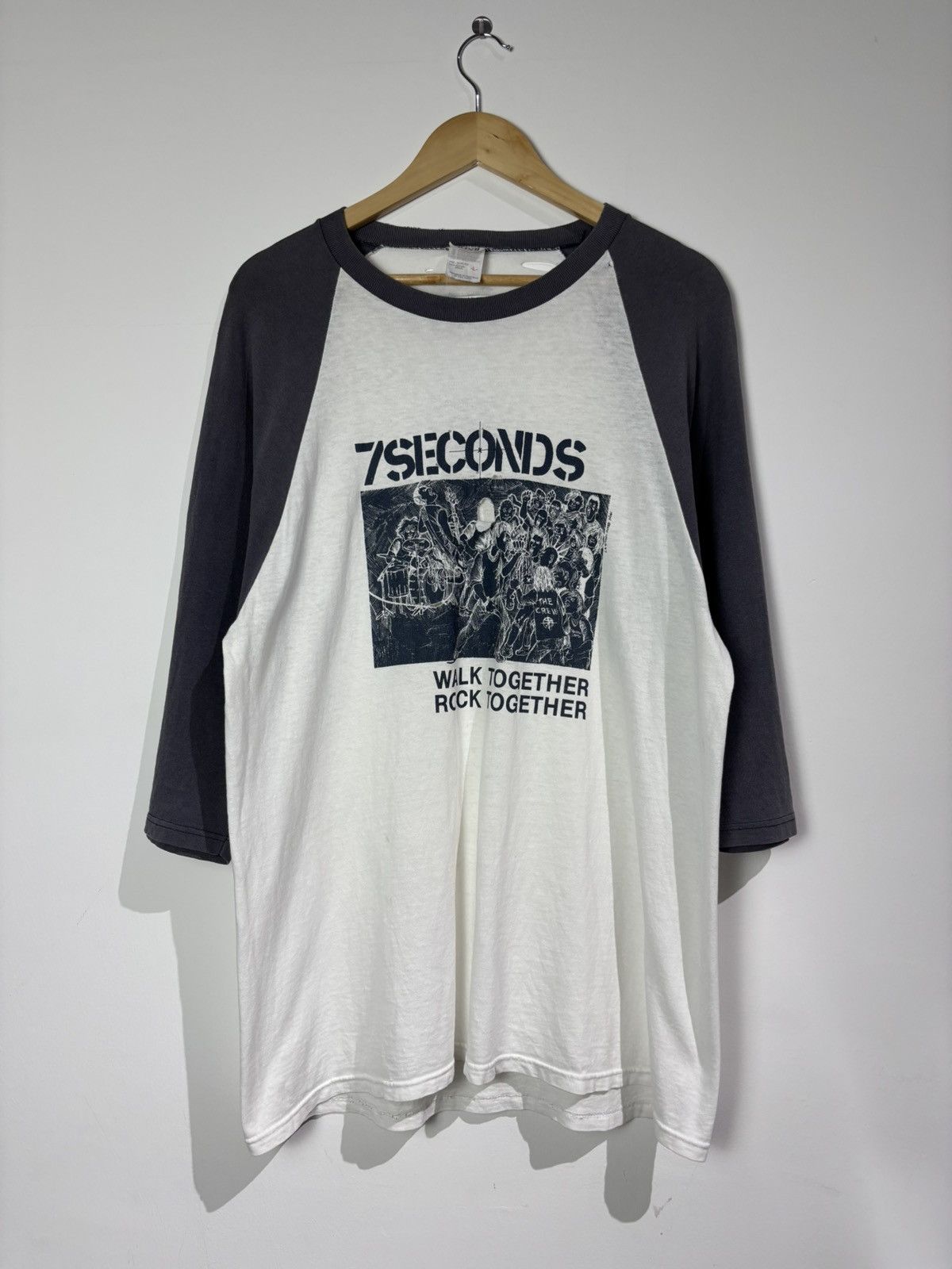 Band Tees Vintage distressed 2000’s 7 seconds band Size US L / EU 52-54 / 3 - 1 Thumbnail