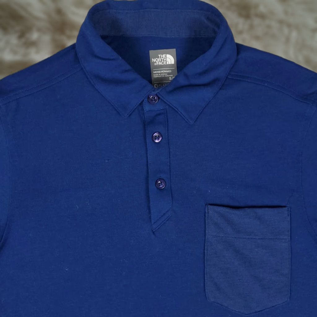 The North Face The North Face Polo Shirt Mens Size Small Blue Polyester Casual Short Sleeve Shirt Size US S / EU 44-46 / 1 - 1 Thumbnail